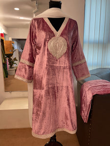 Velvet kurta set