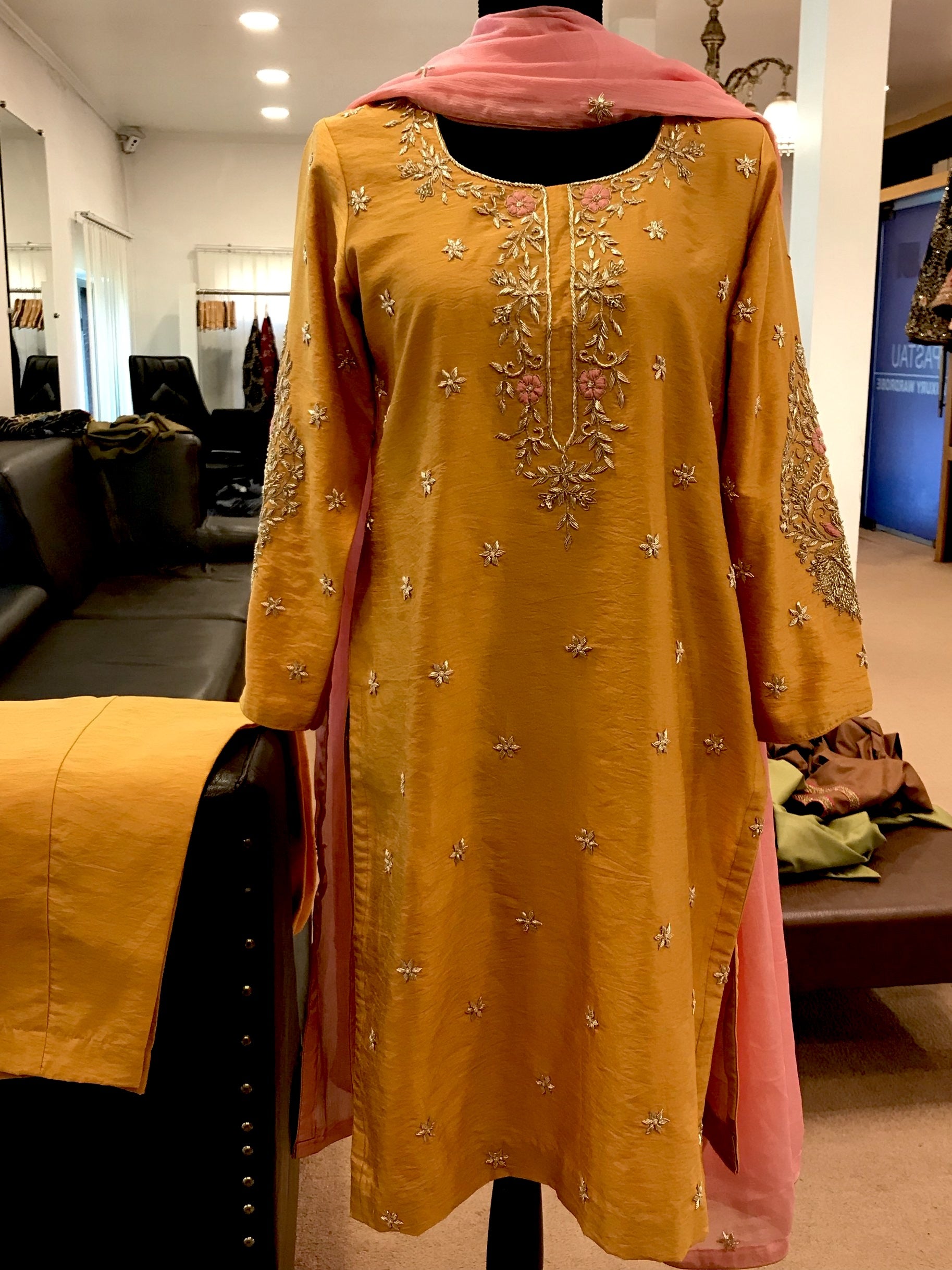 Handembroidered 3piece suit