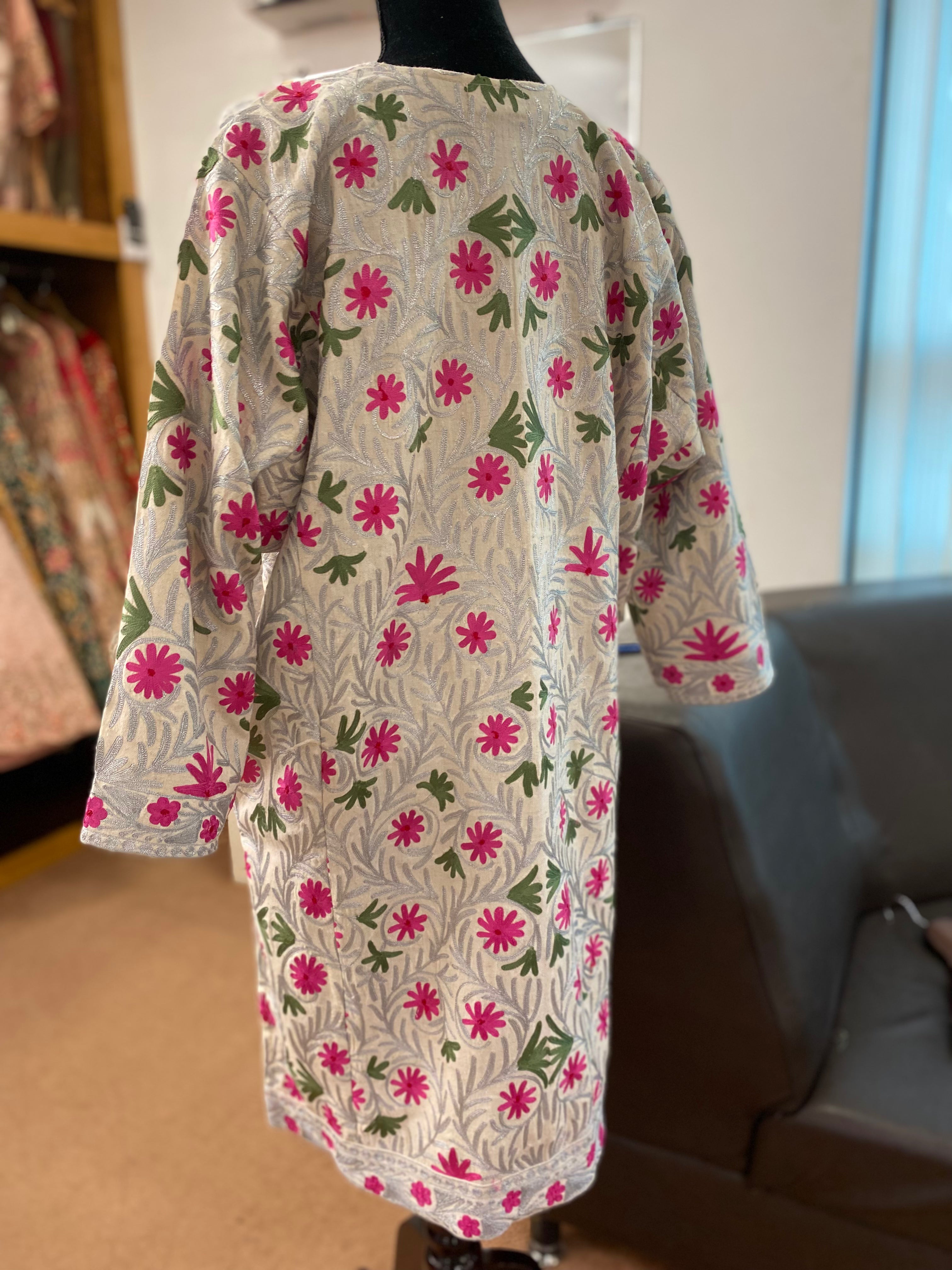 Kashmiri embroidery pheran with front and back embroidery 239