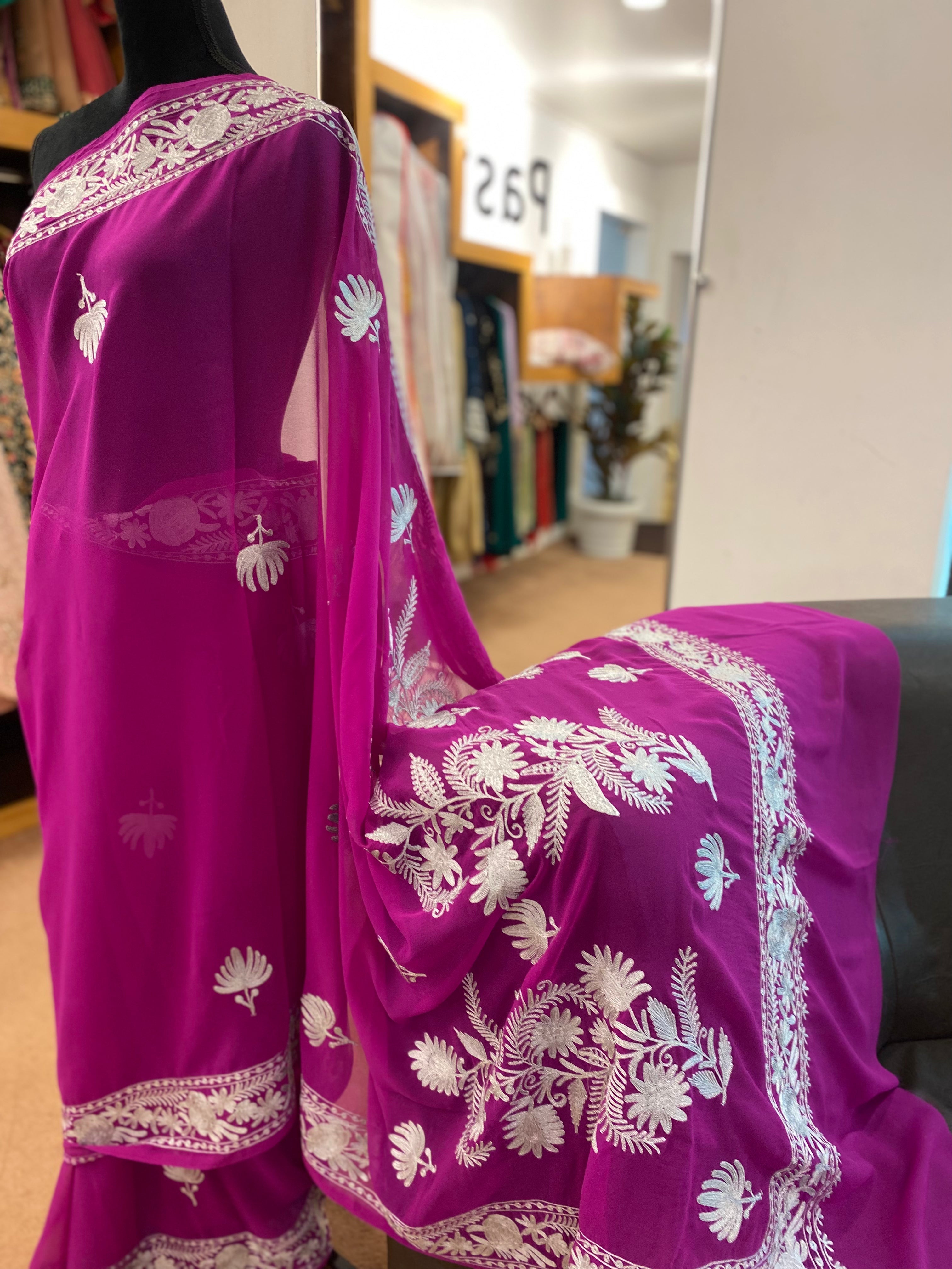 Kashmiri embroidered Georgette saree SR003