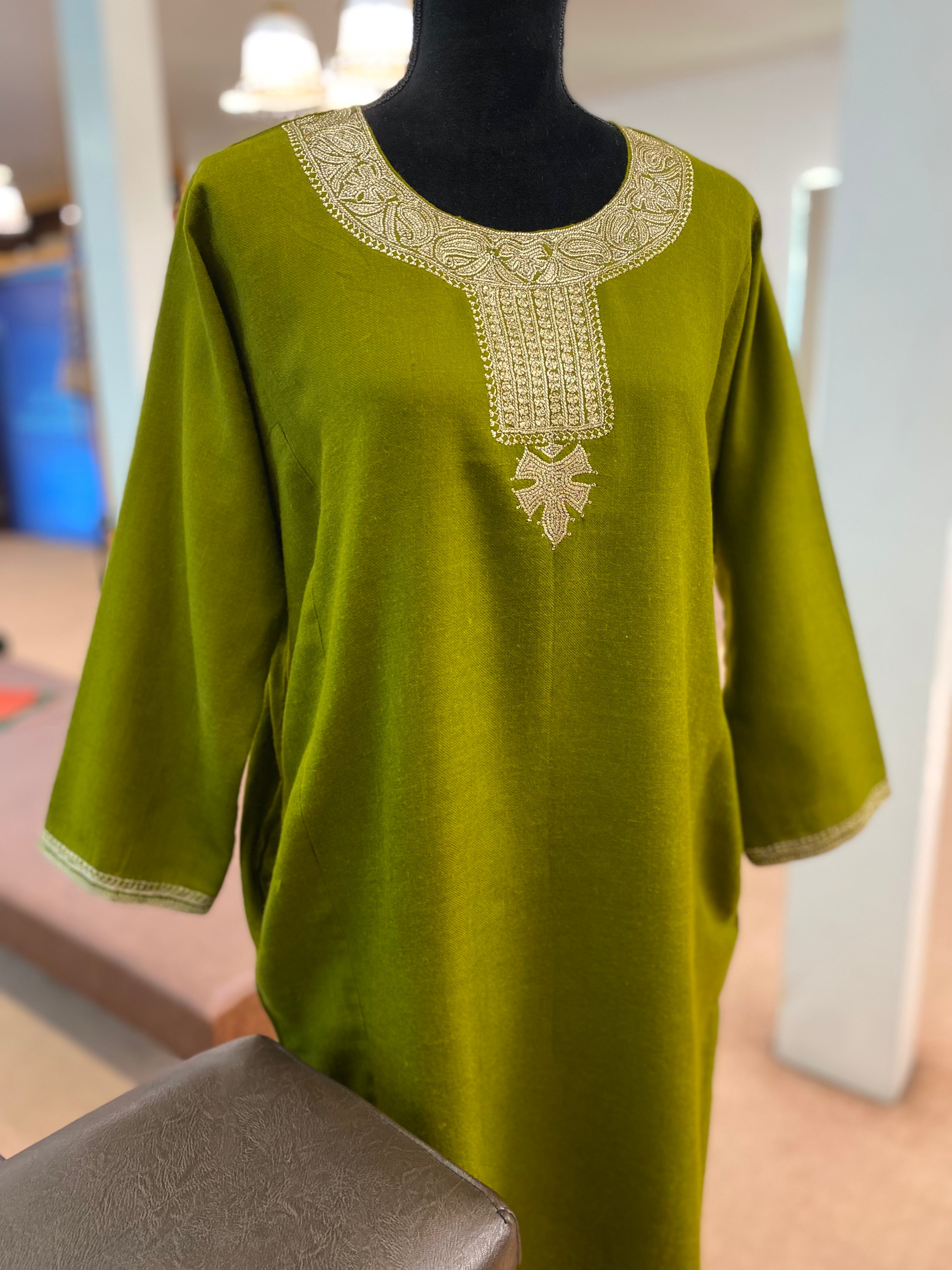 Pure pashmina blend pheran with hand tilla