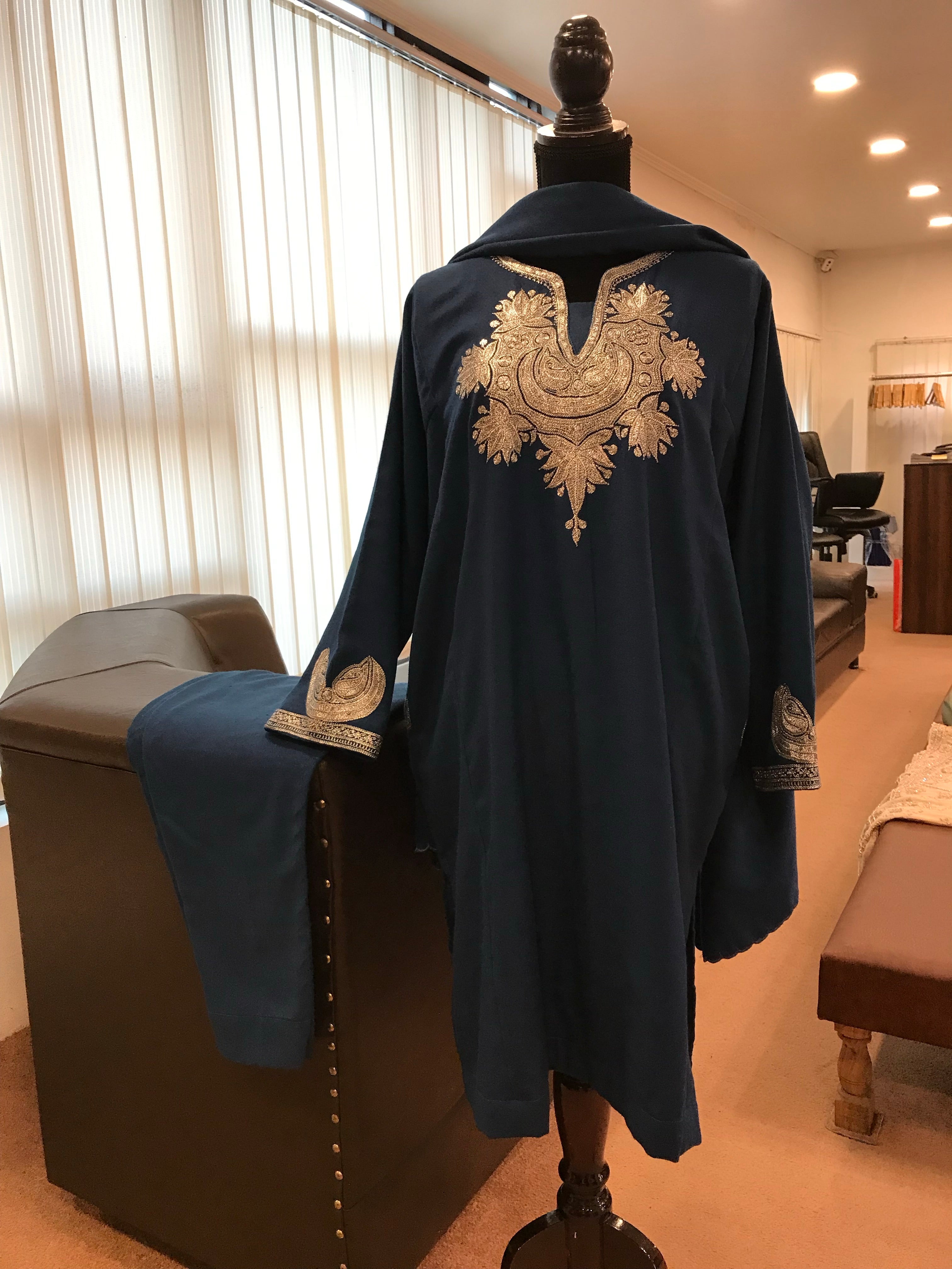 Pure pashmina and pure wool blend Pheran set 3pc with Handcrafted Tilla