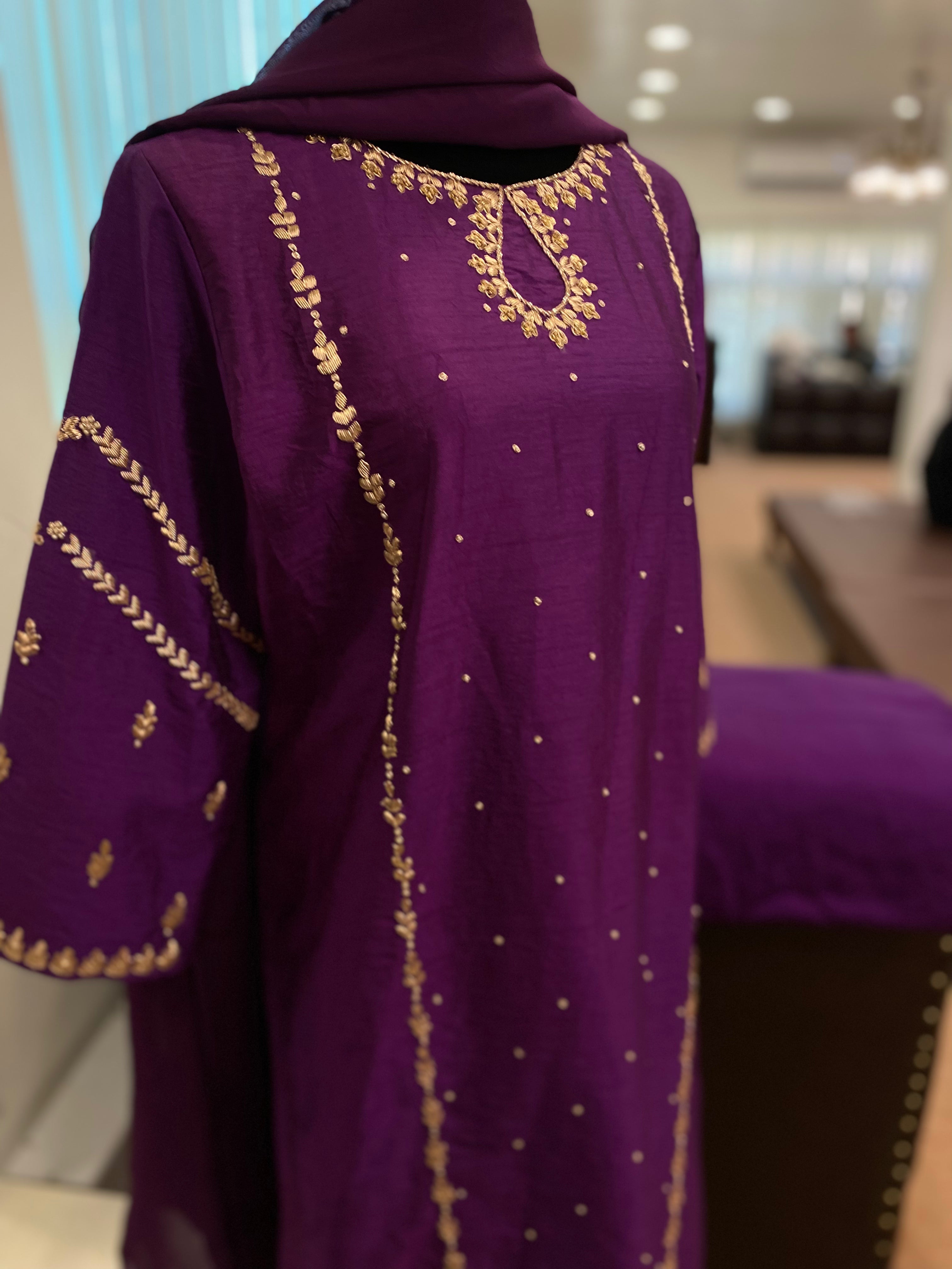 Raw silk handembroidered suit