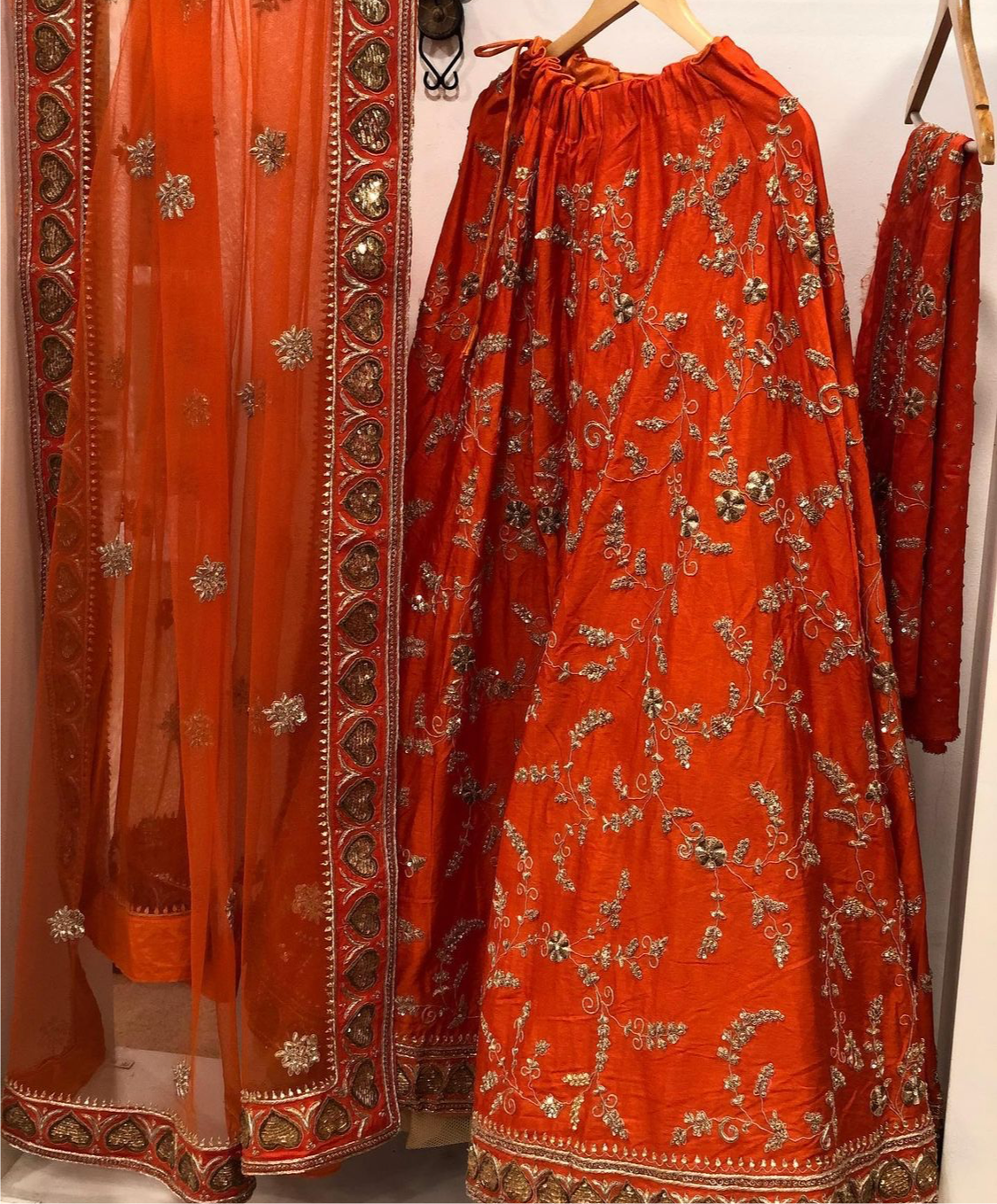 Hand embroidered Bridal Lehanga - Pastau