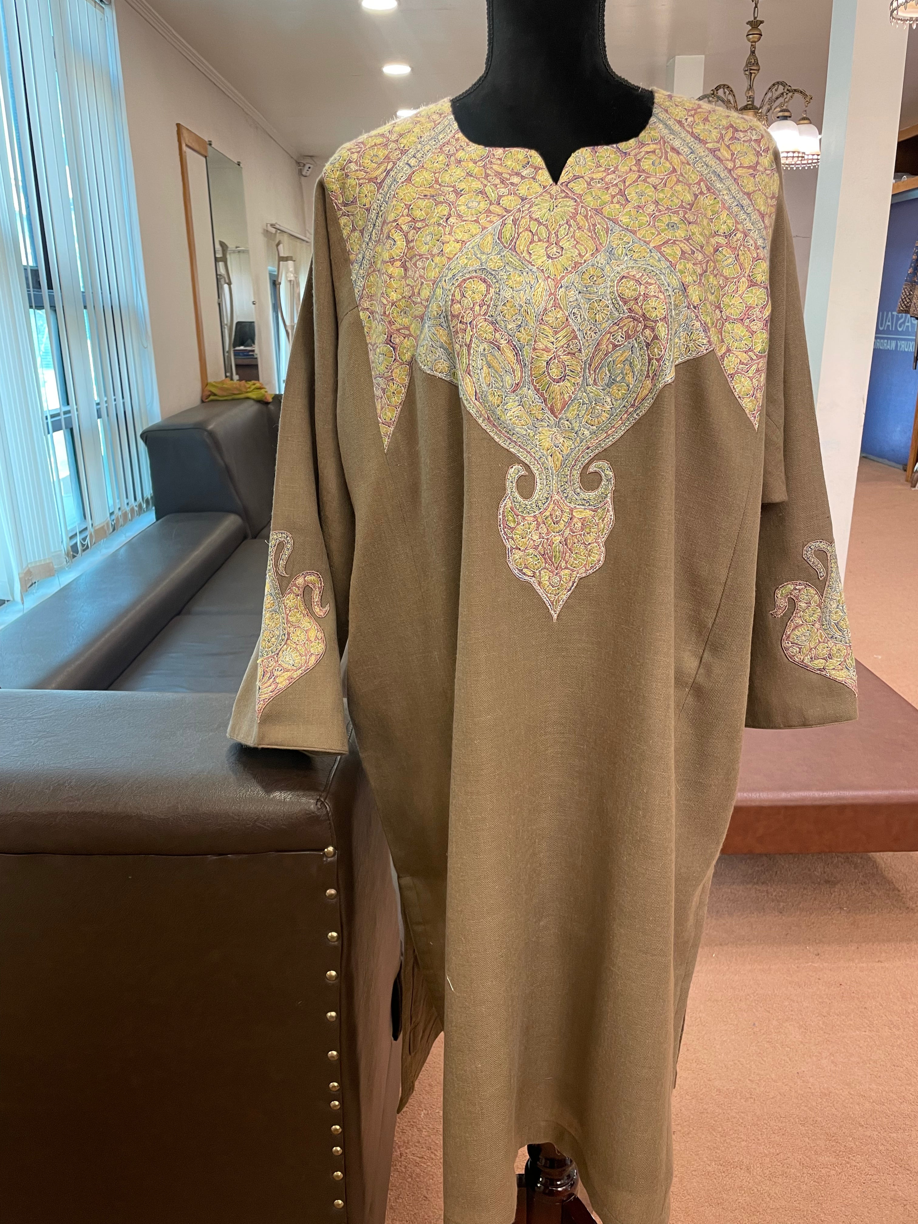 Purepashmina blend sozni pheran pwb231
