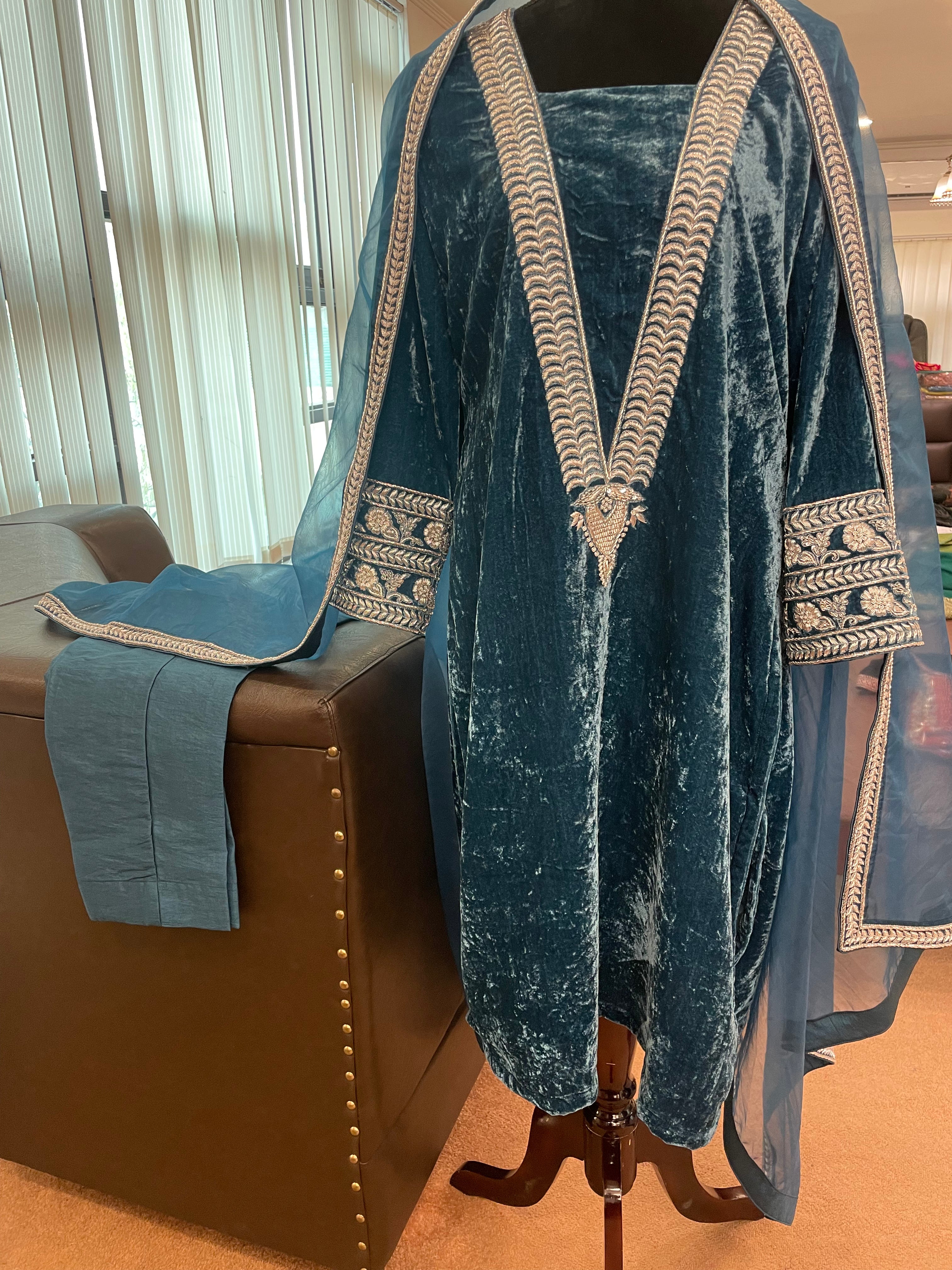 Velvet handembroidered dress 3 piece