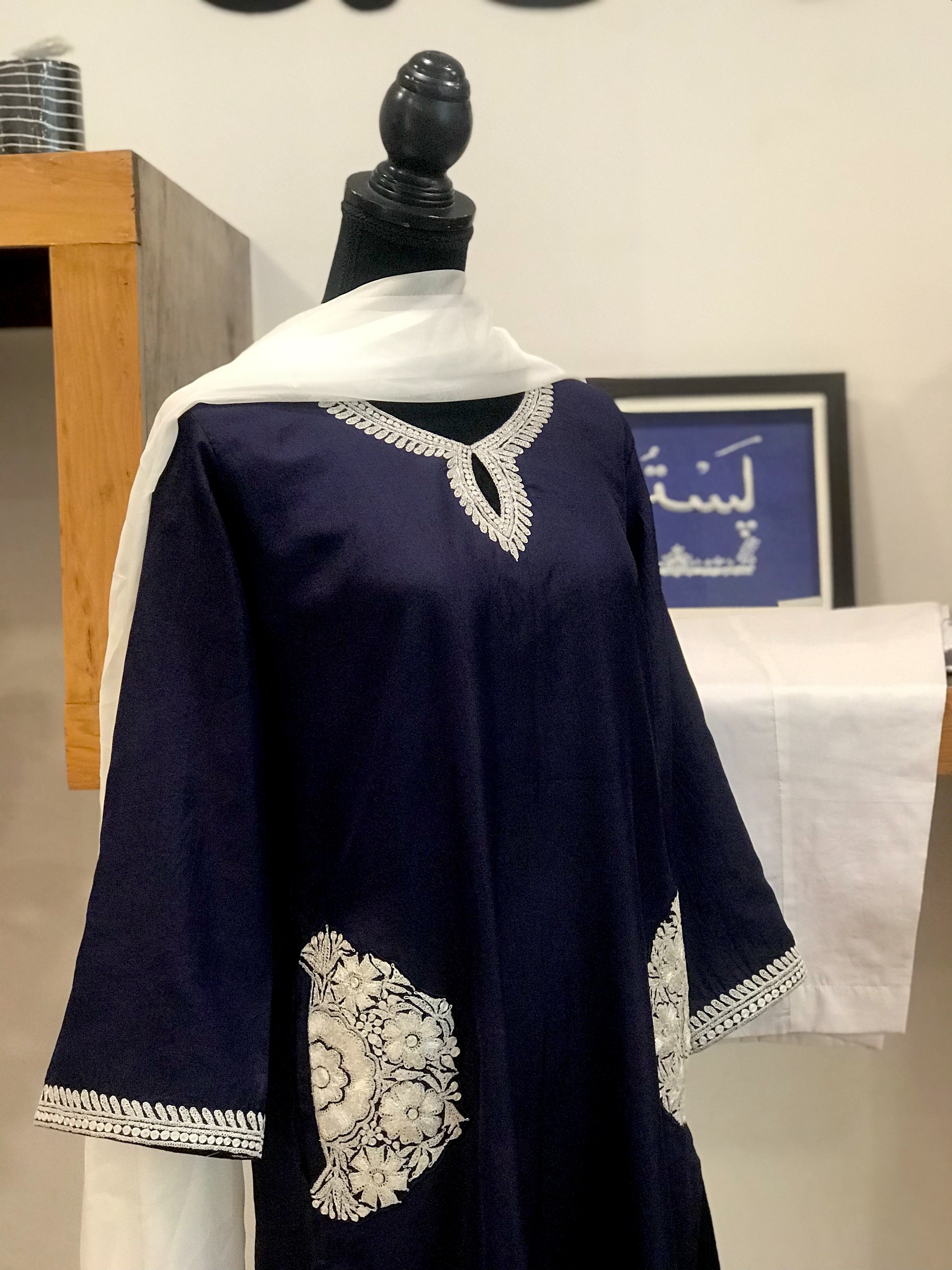 Pure silk Tilla kurta set 3pc