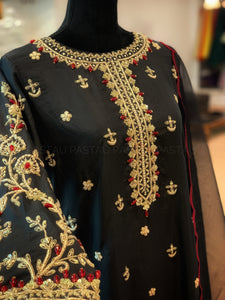 Handembroidered Pure silk suit Stitched