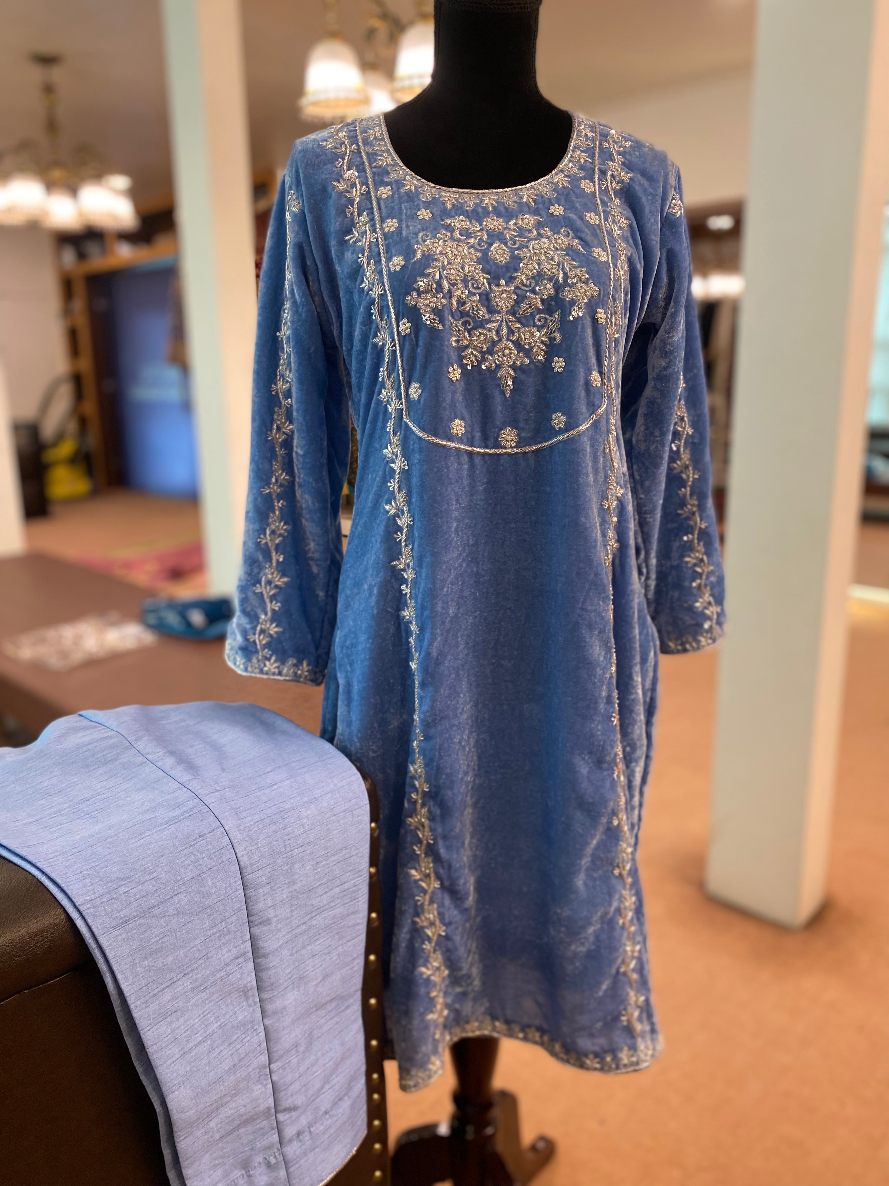 Hand embroidered kurta set 2pc stitched