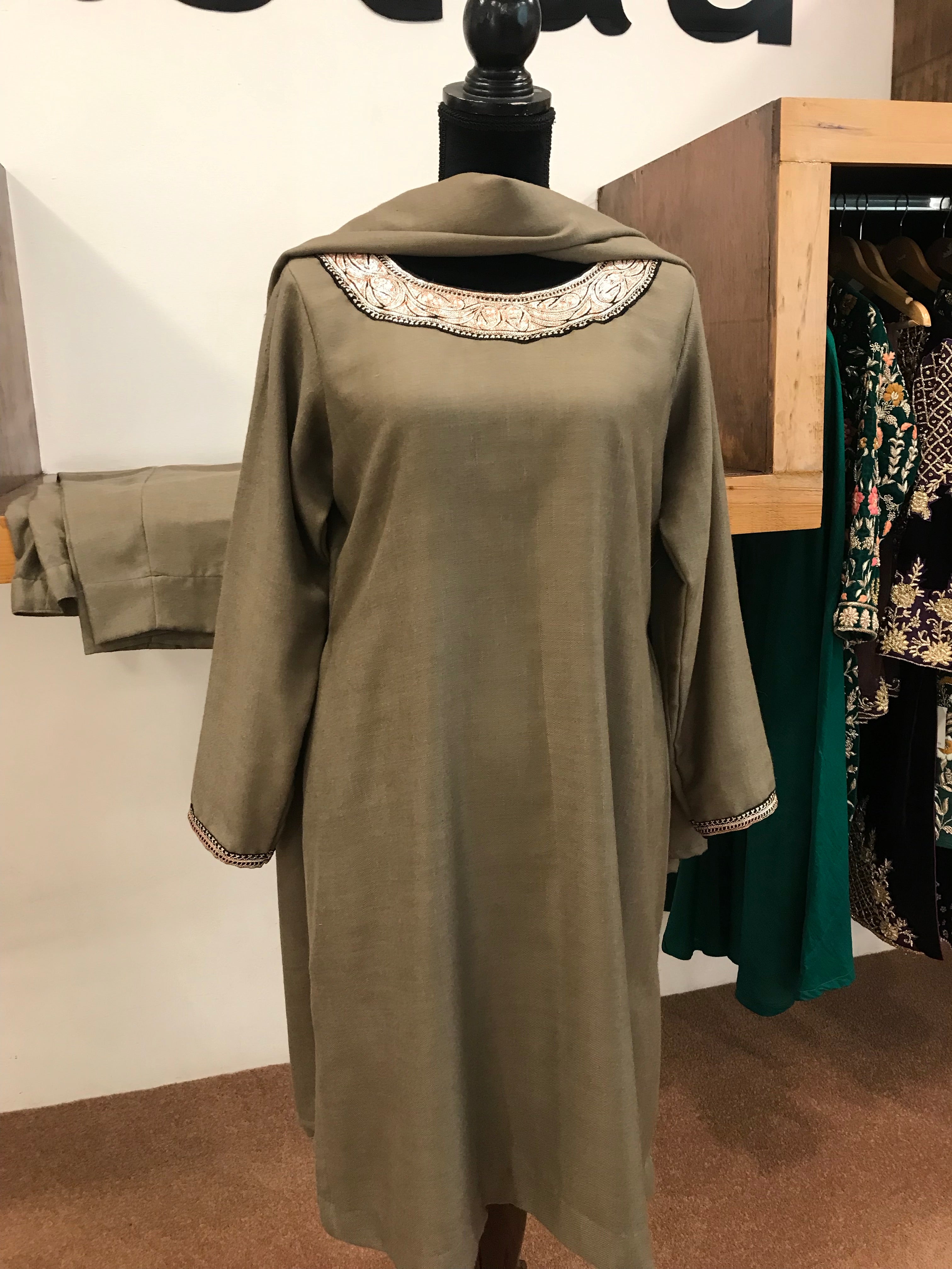 Pure pashmina and pure wool blend kurta set 3pc with Hand Tilla