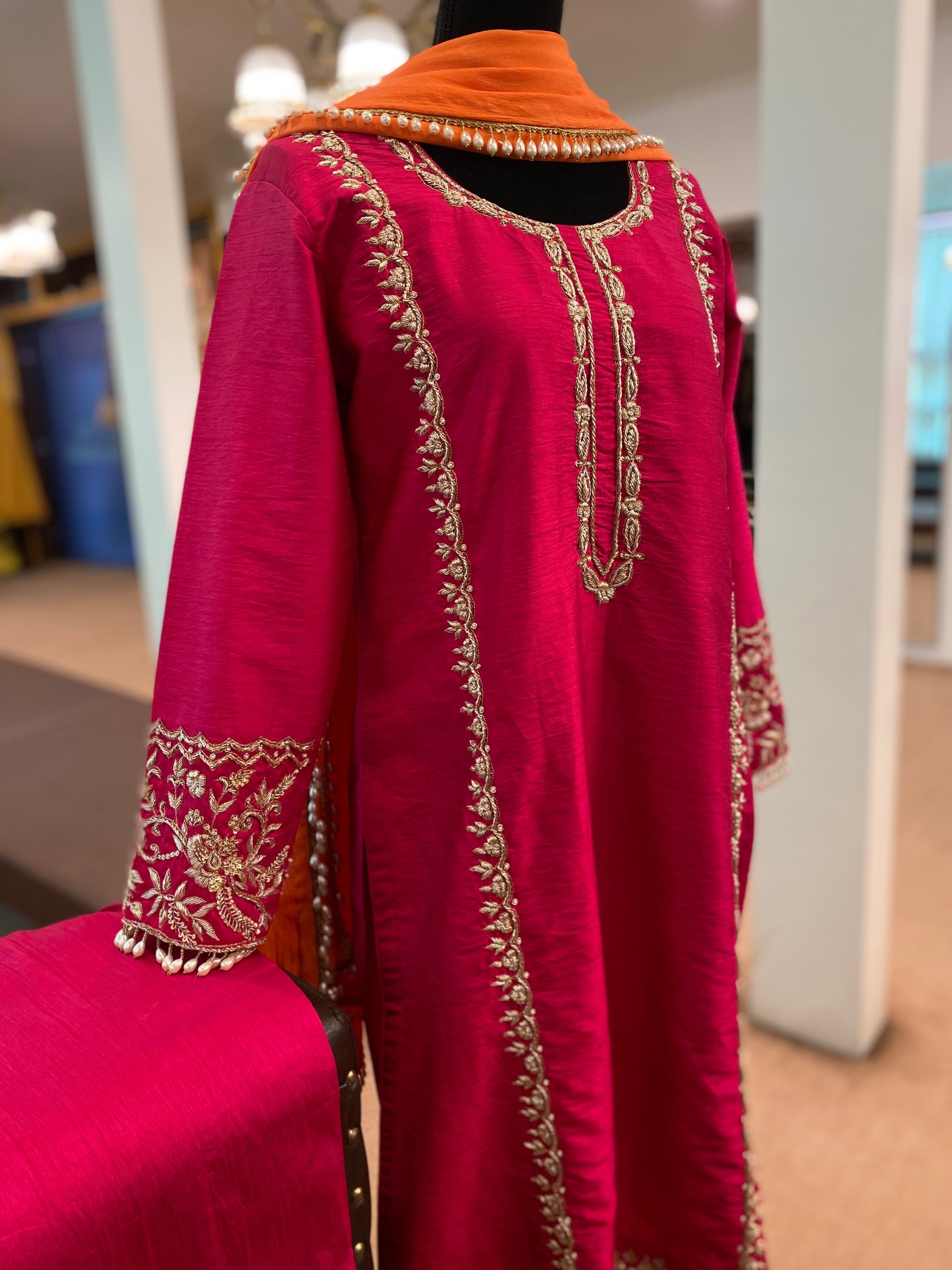 Hand embroidered Suit 3pc stitched