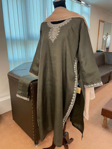 Puresilk tilla kurta set Mtks339