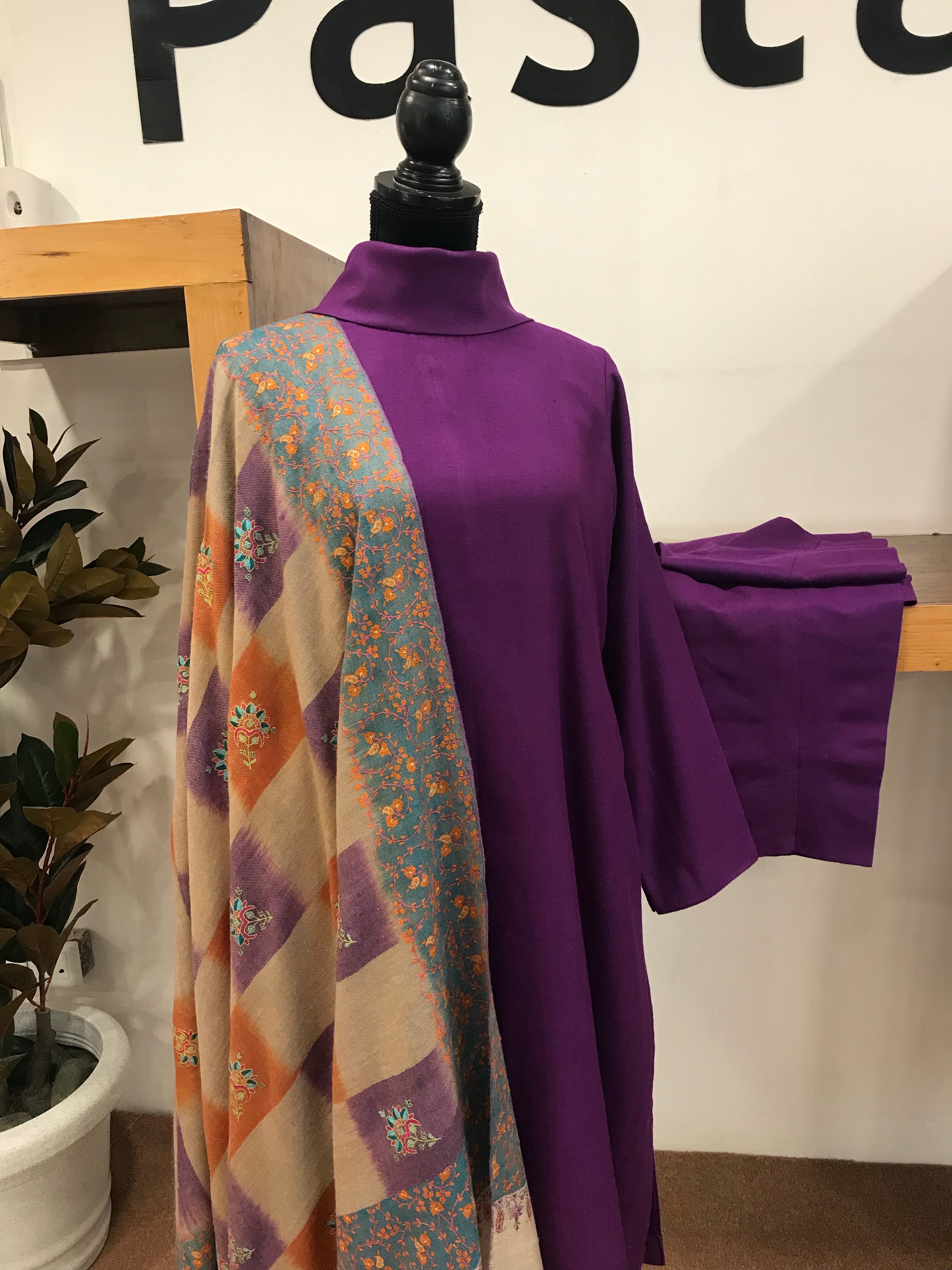 Pure pashmina and pure wool blend kurta set 2pc