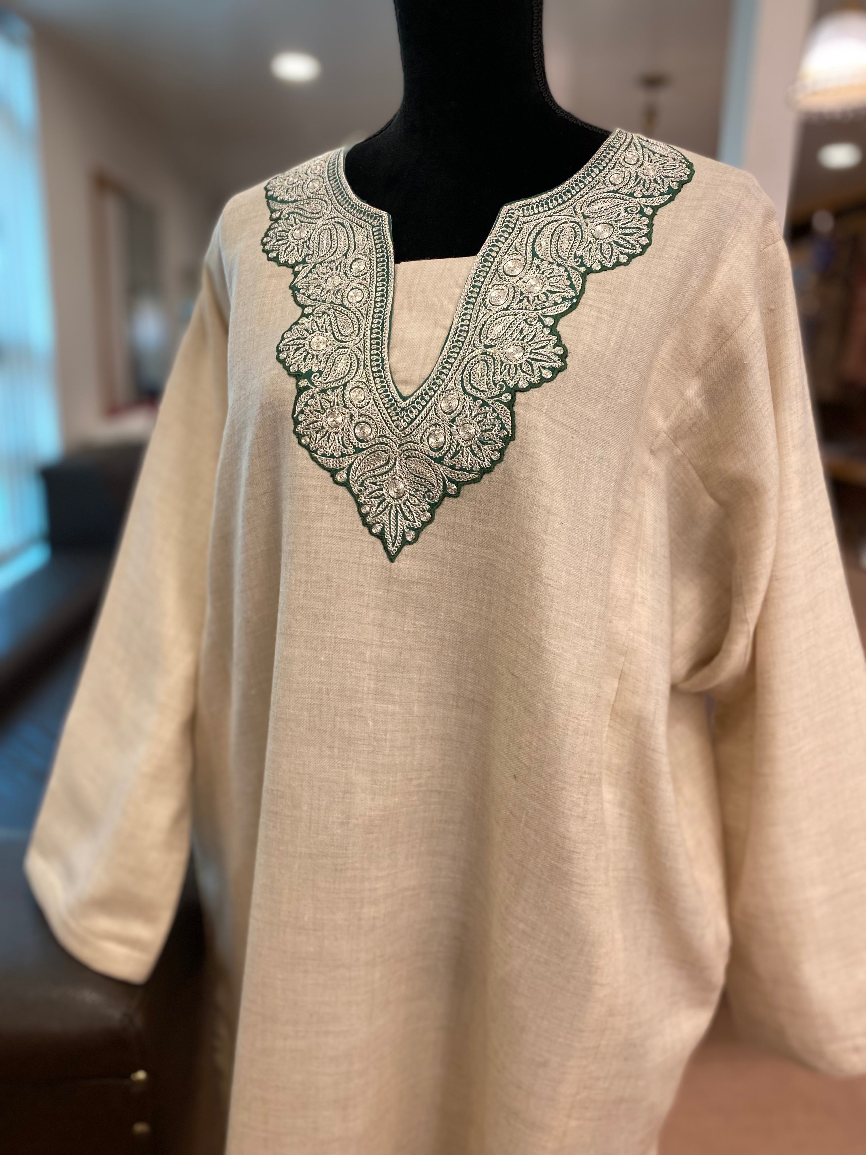 Pure pashmina blend pheran with hand Tilla  pwb195