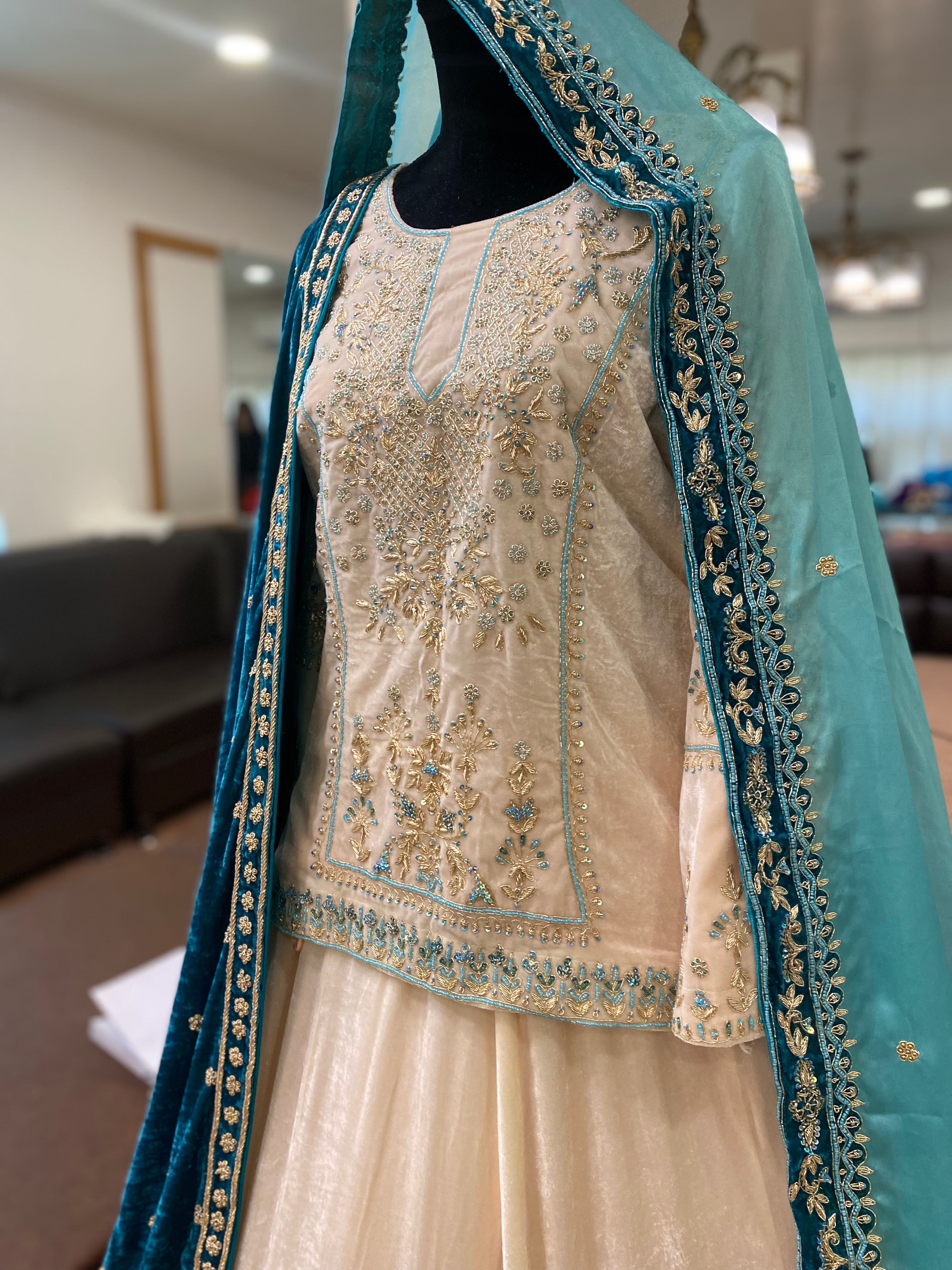 Hand embroidered bridal lehanga