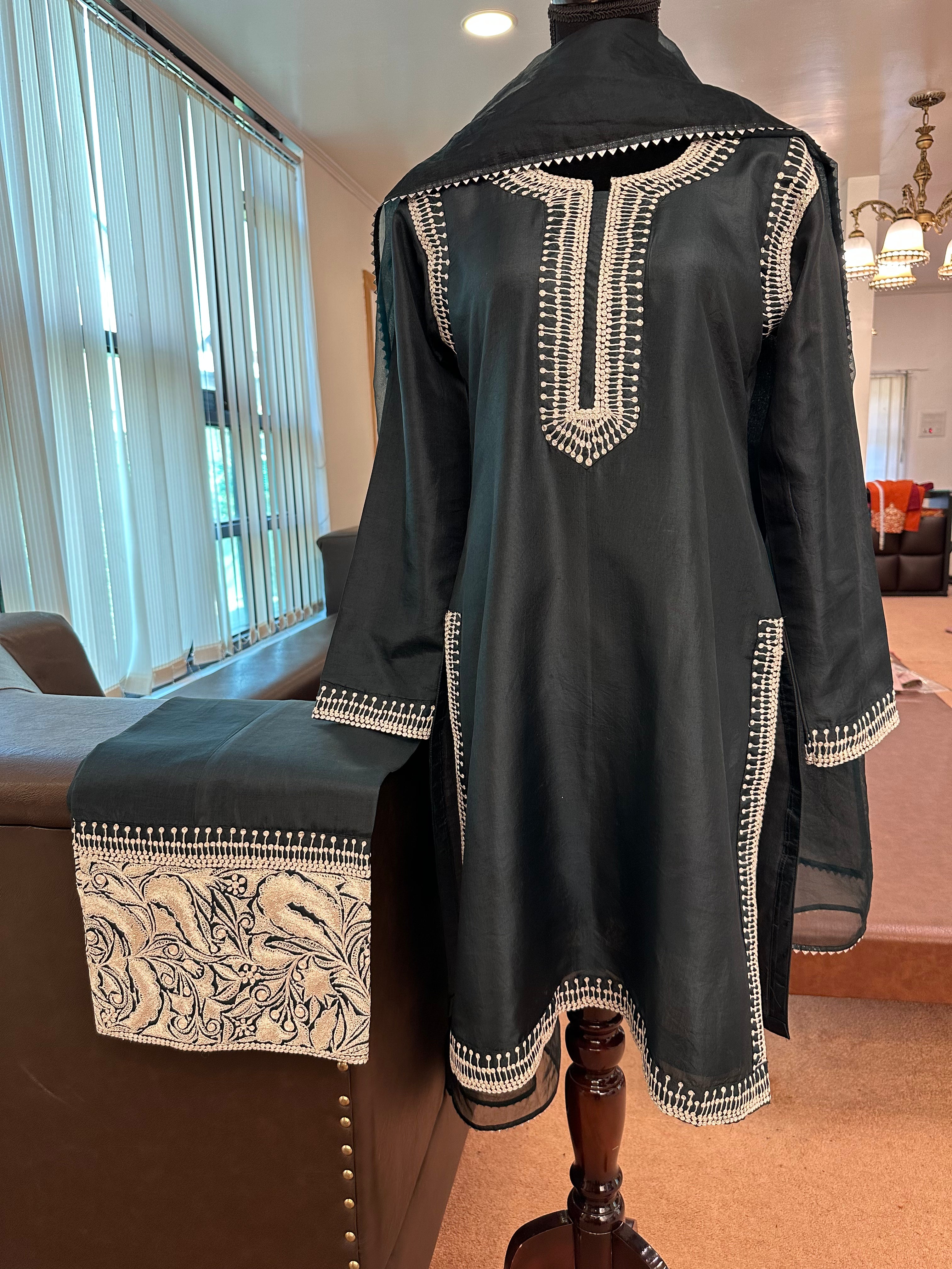 Puresilk 3 piece tilla kurta set