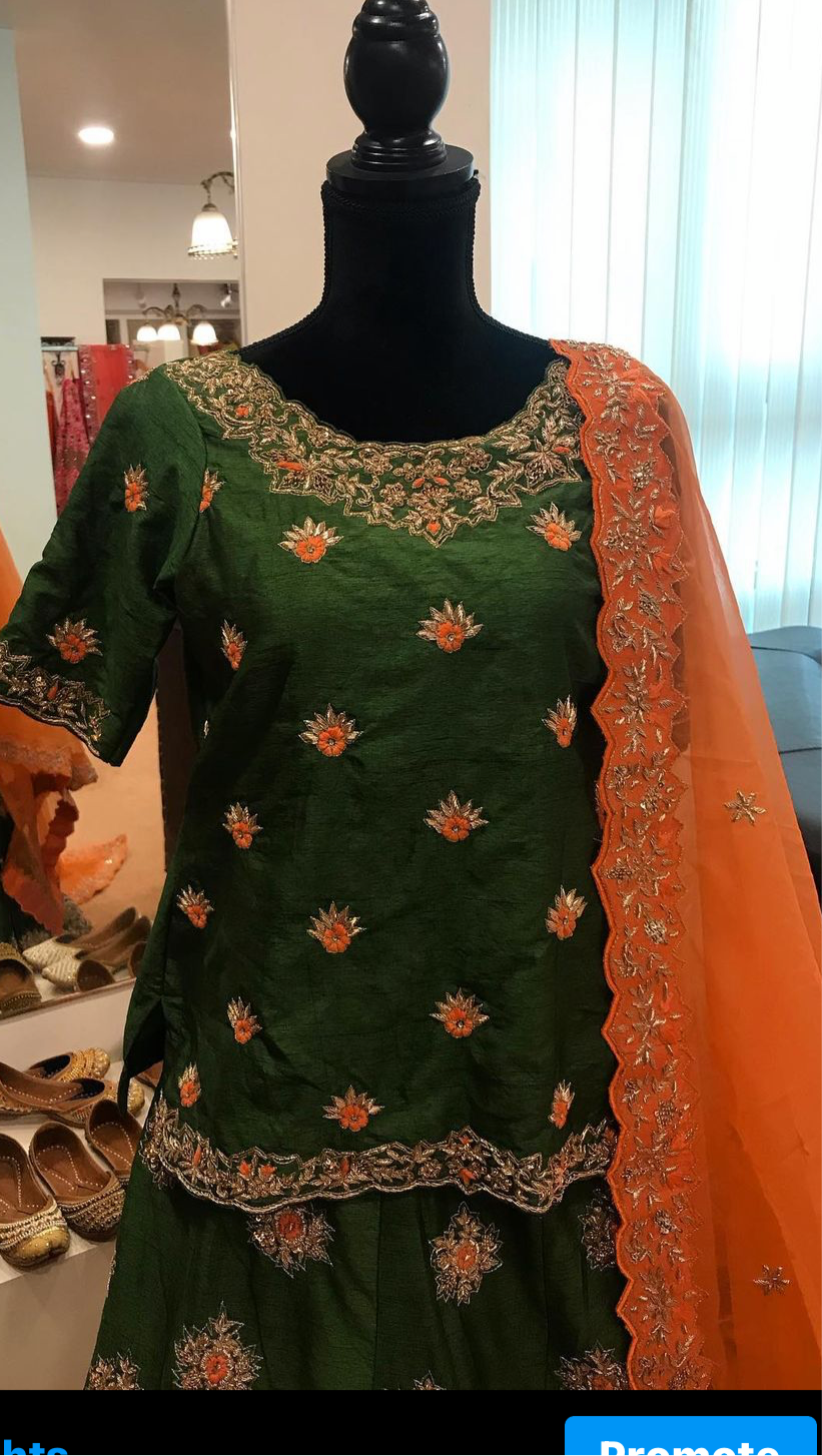 Handembroidered Mehndi outfit - Pastau