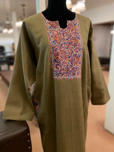 Pure pashmina blend pheran with hand sozni pwb251