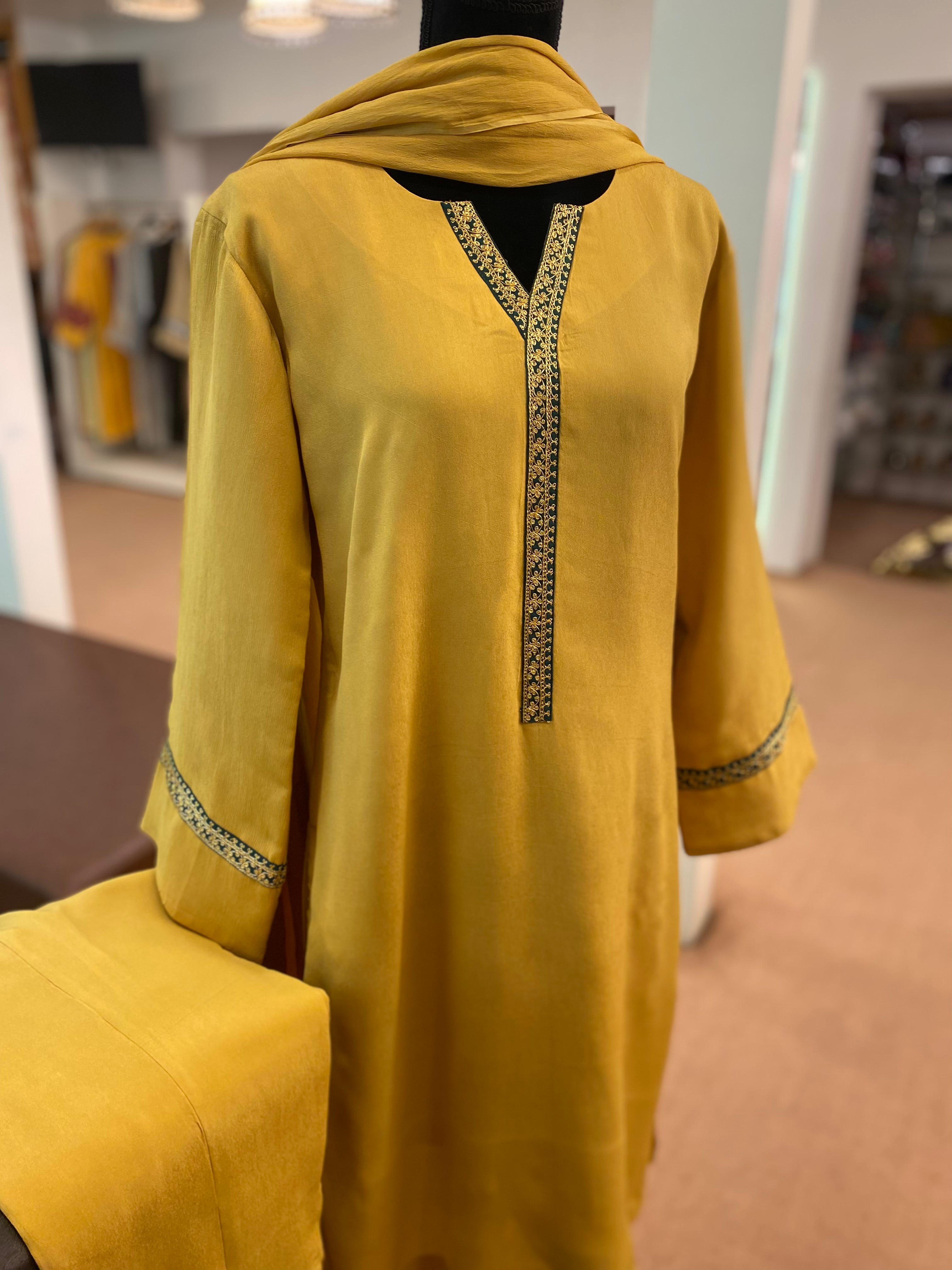 Hand Tilla  chinnon dress stitched