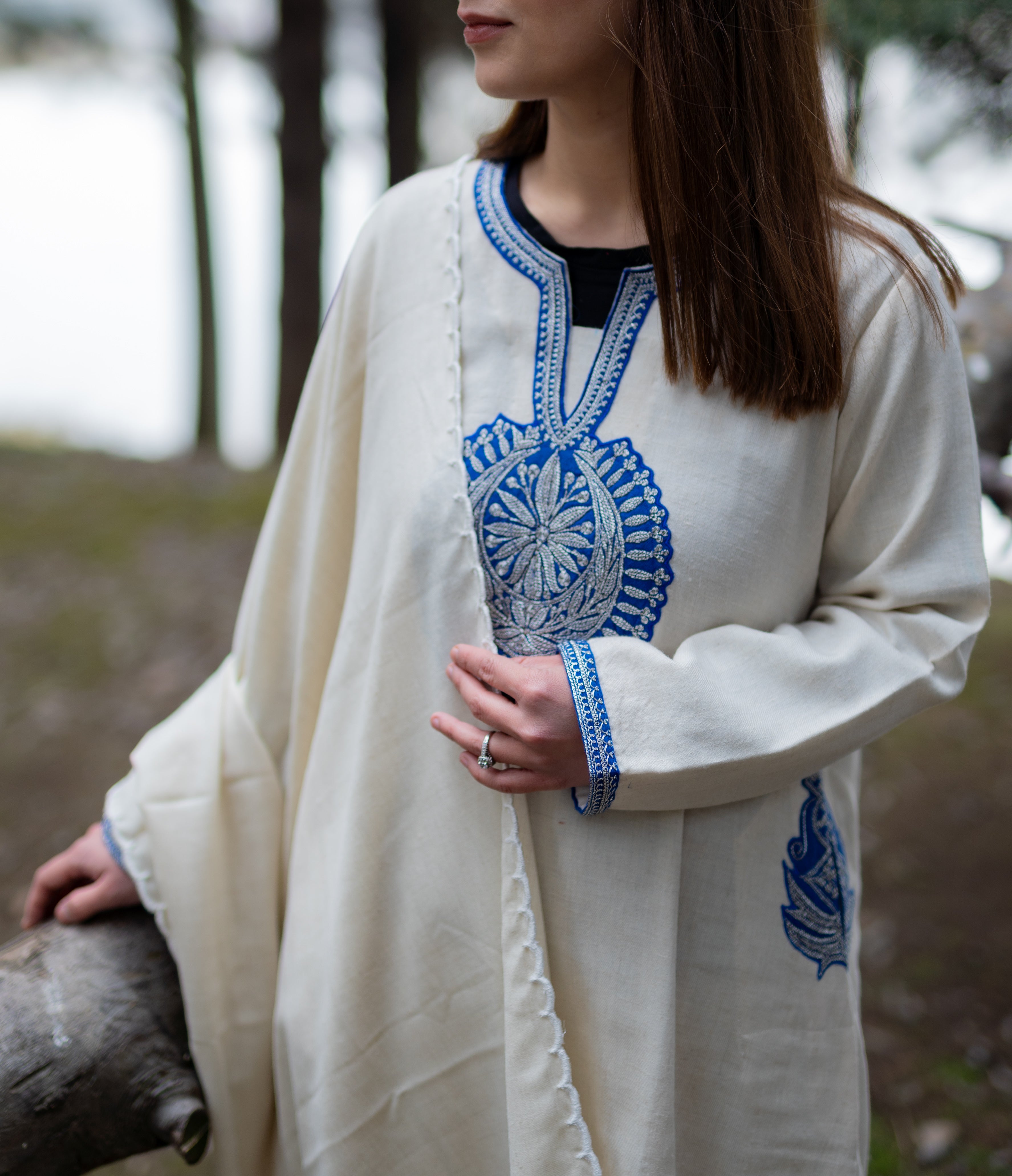 Purepashmina and pure wool blend kurta set 3pc with hand Tilla stitched