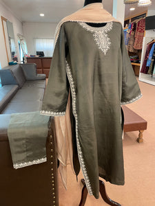 Puresilk tilla kurta set Mtks339