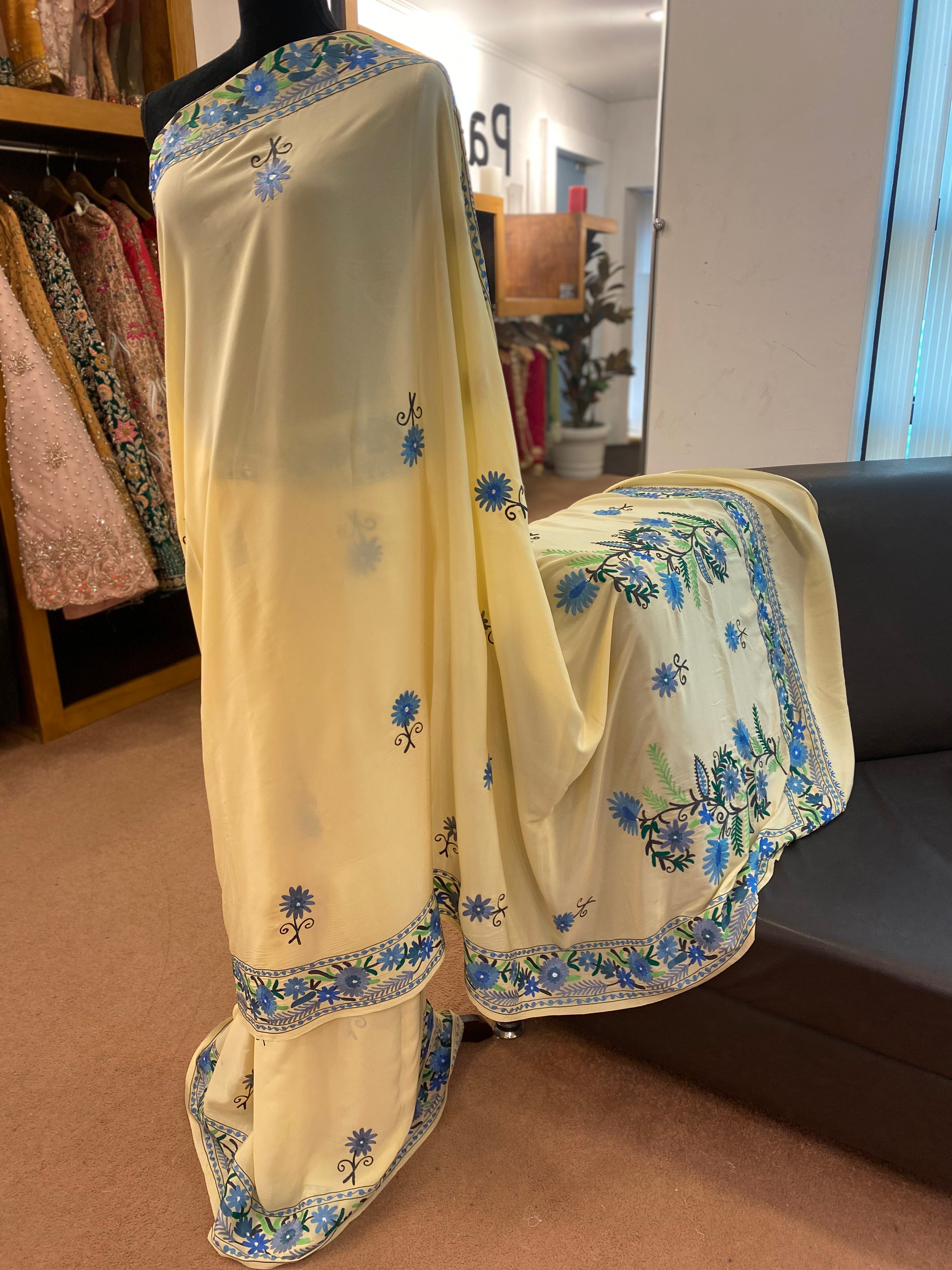 Kashmiri embroidered saree SR016