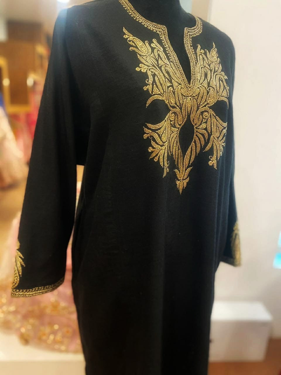 Pure pashmina Blend Hand Tilla pheran