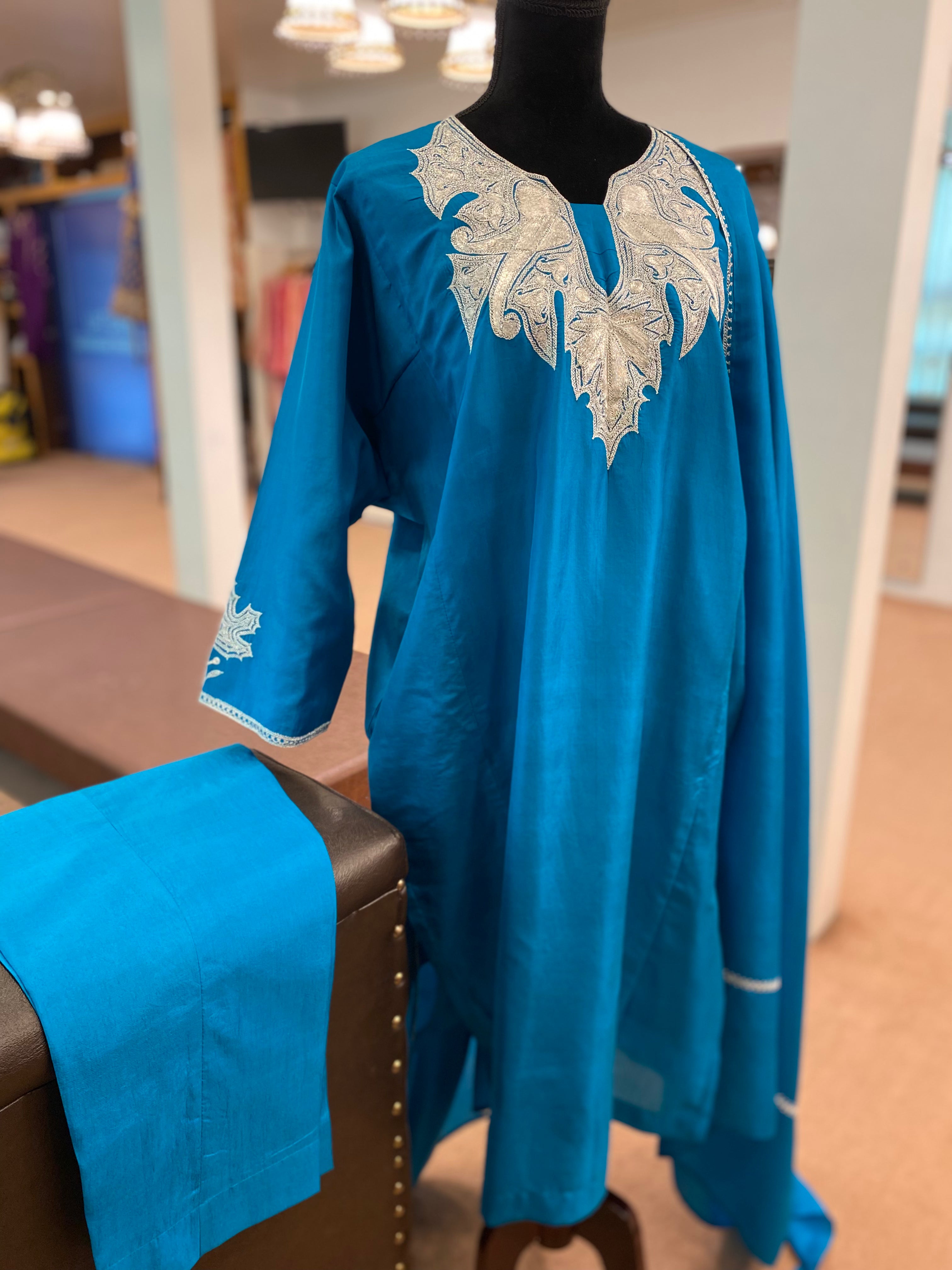 Pure silk hand Tilla 3pc set stitched