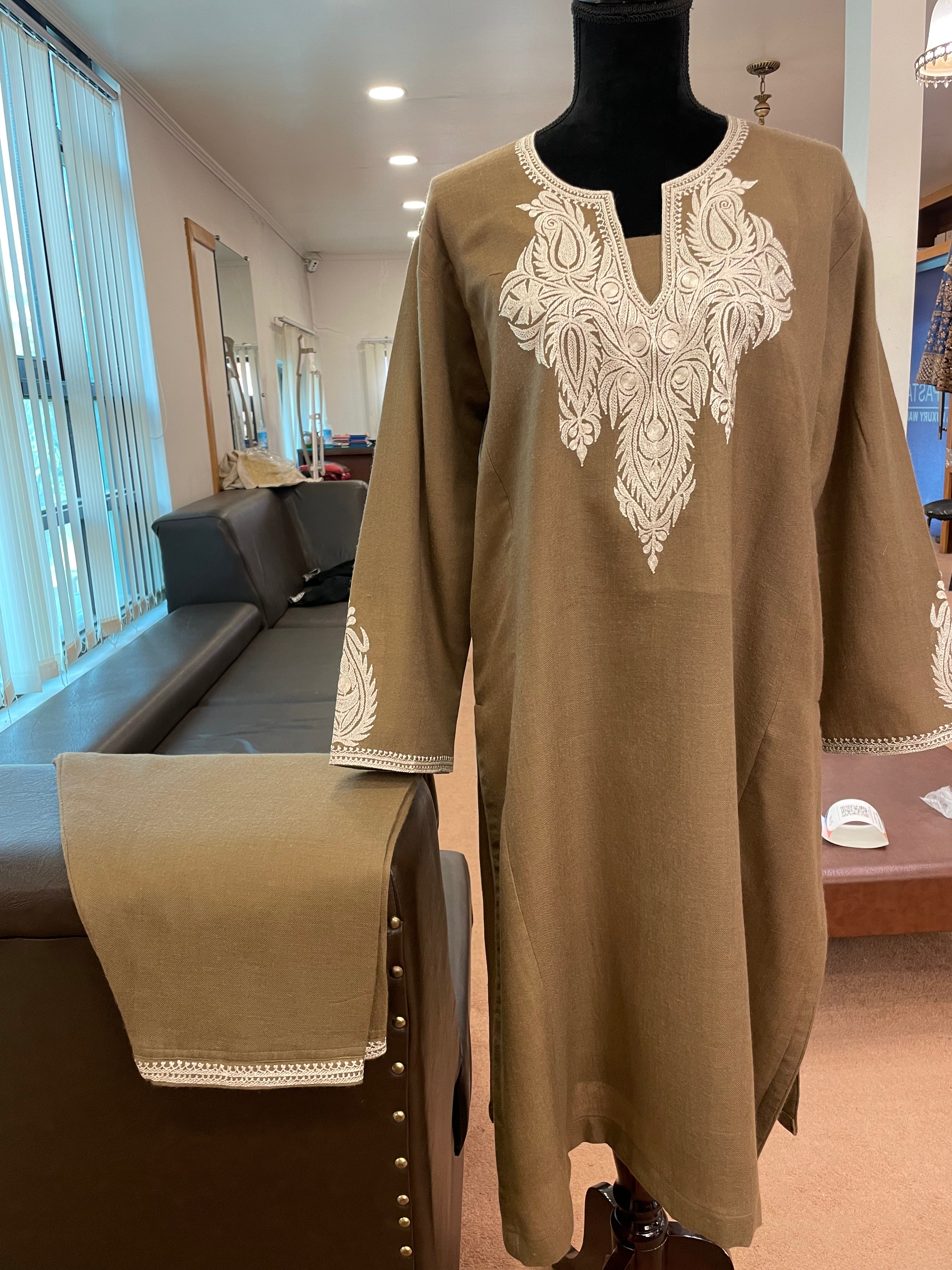 Pashmina blend doave pheran set