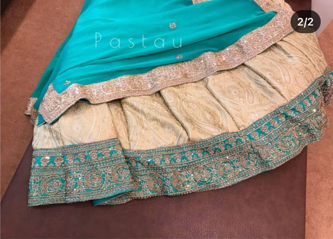 Handembroidered Bridal ensemble - Pastau