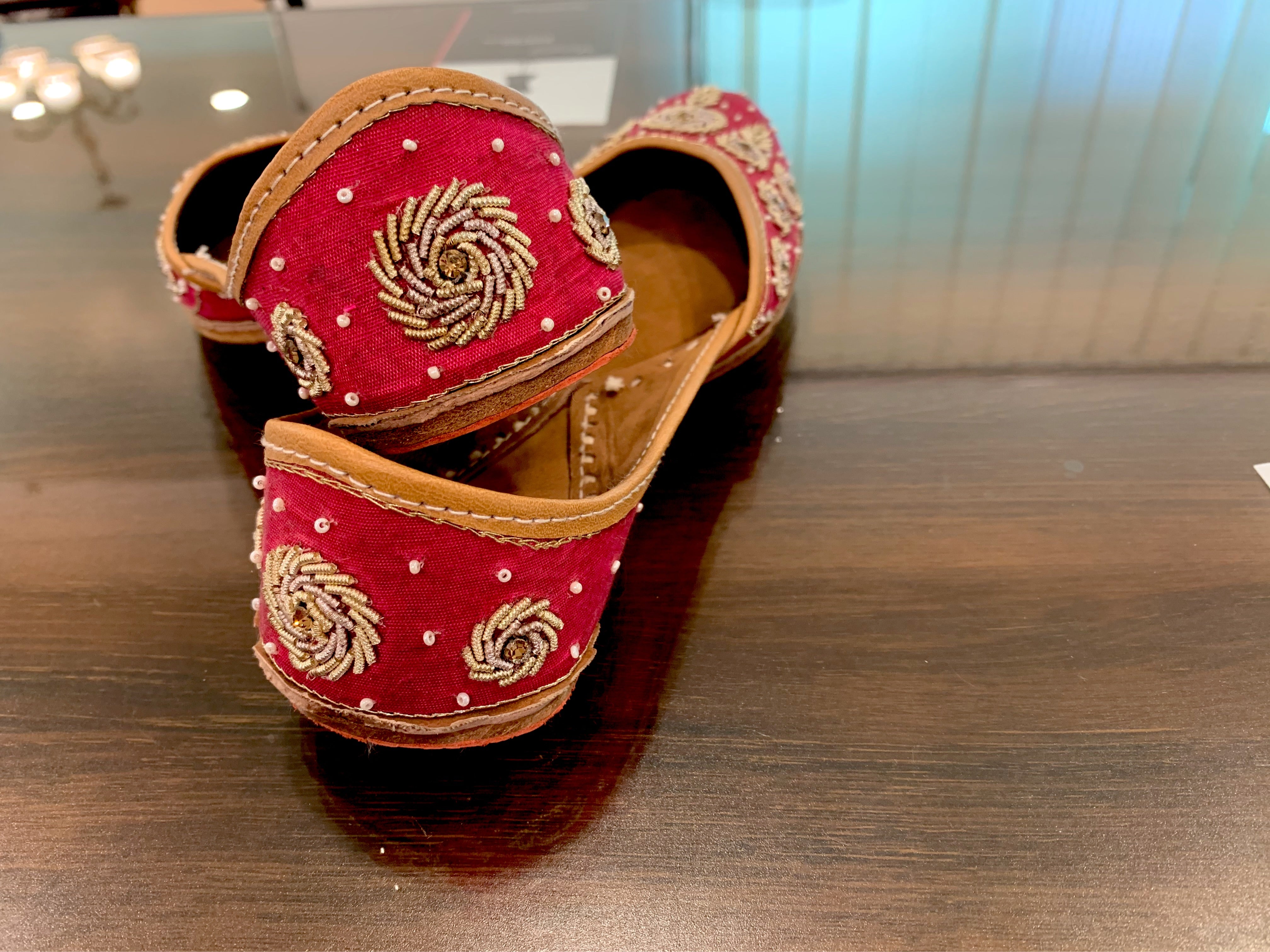 Handmade Genuine leather Jutti - Pastau