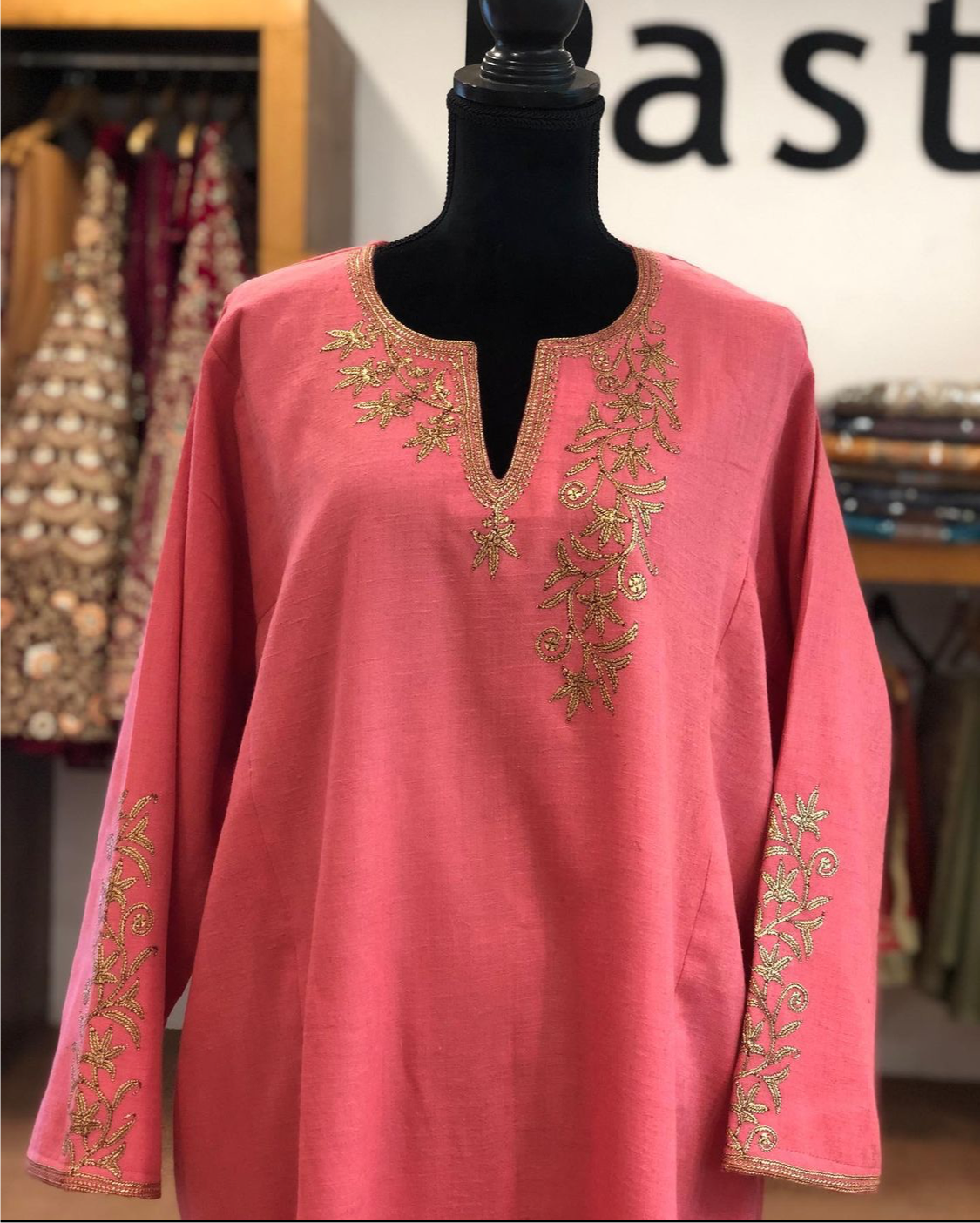 Pure pashmina wool  blend pheran with hand tilla