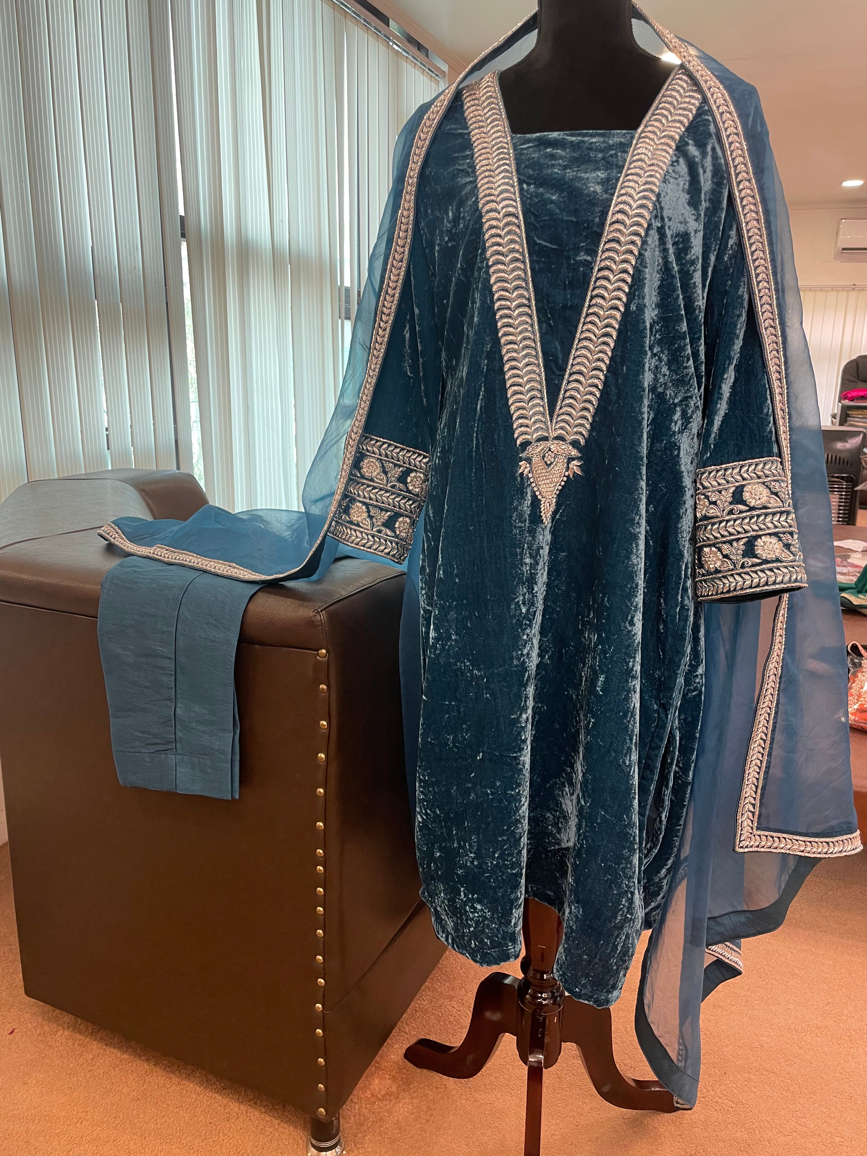 Velvet handembroidered dress 3 piece