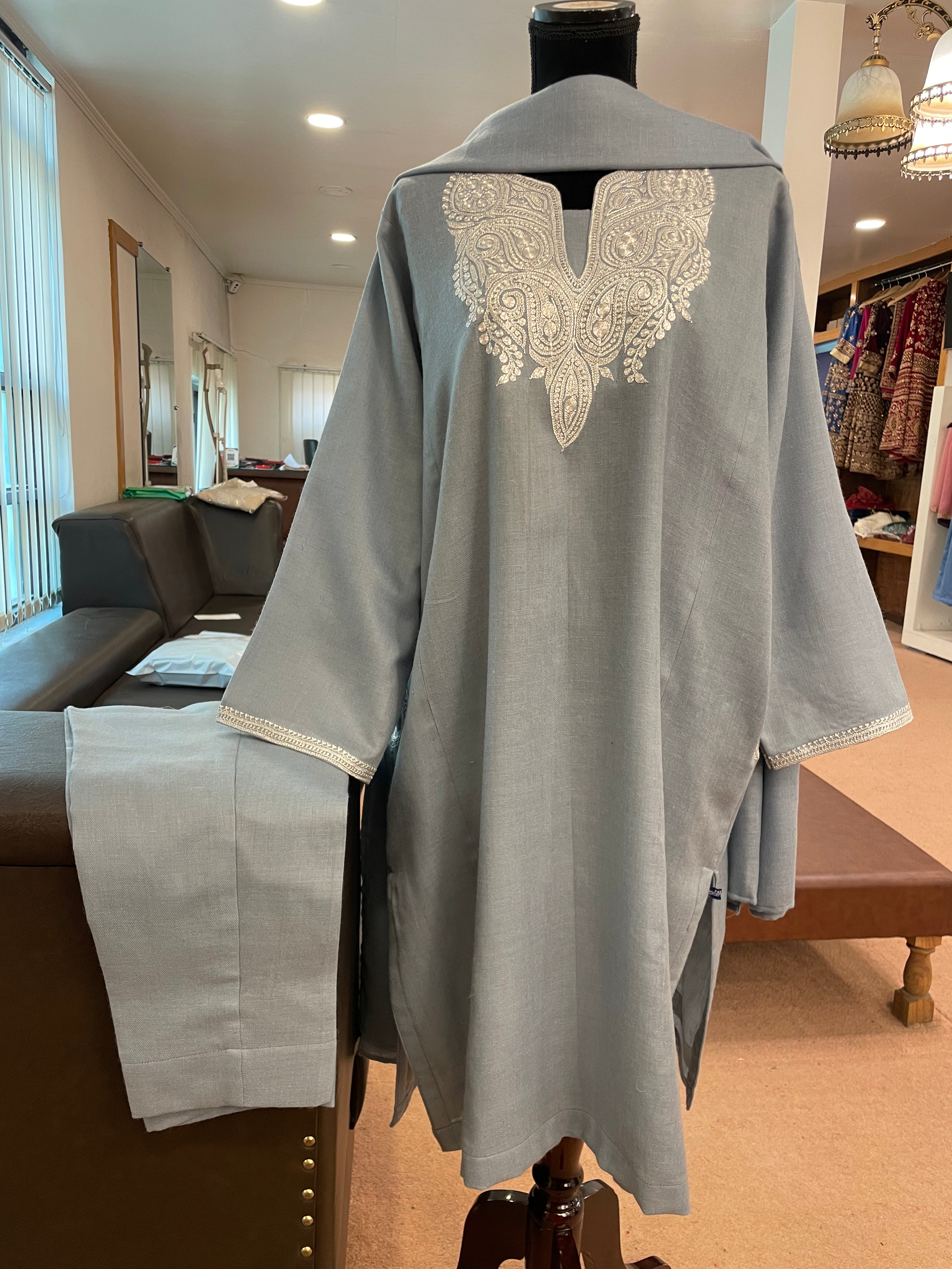 Pashmina blend pheran set