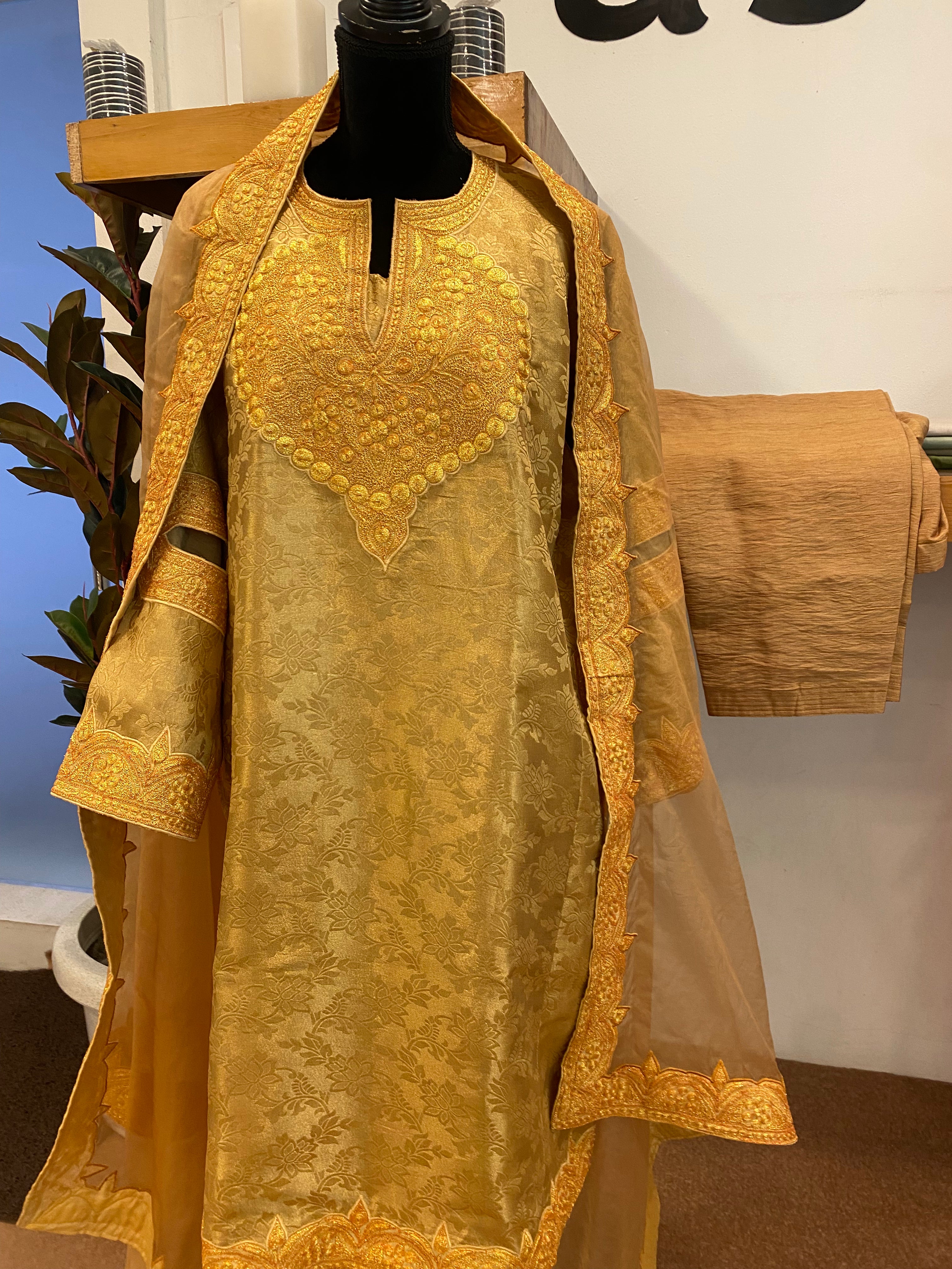 Golden Orb Spider Silk Dress Aslah Kaftan  Hamsa by Sharifa AlGhanim