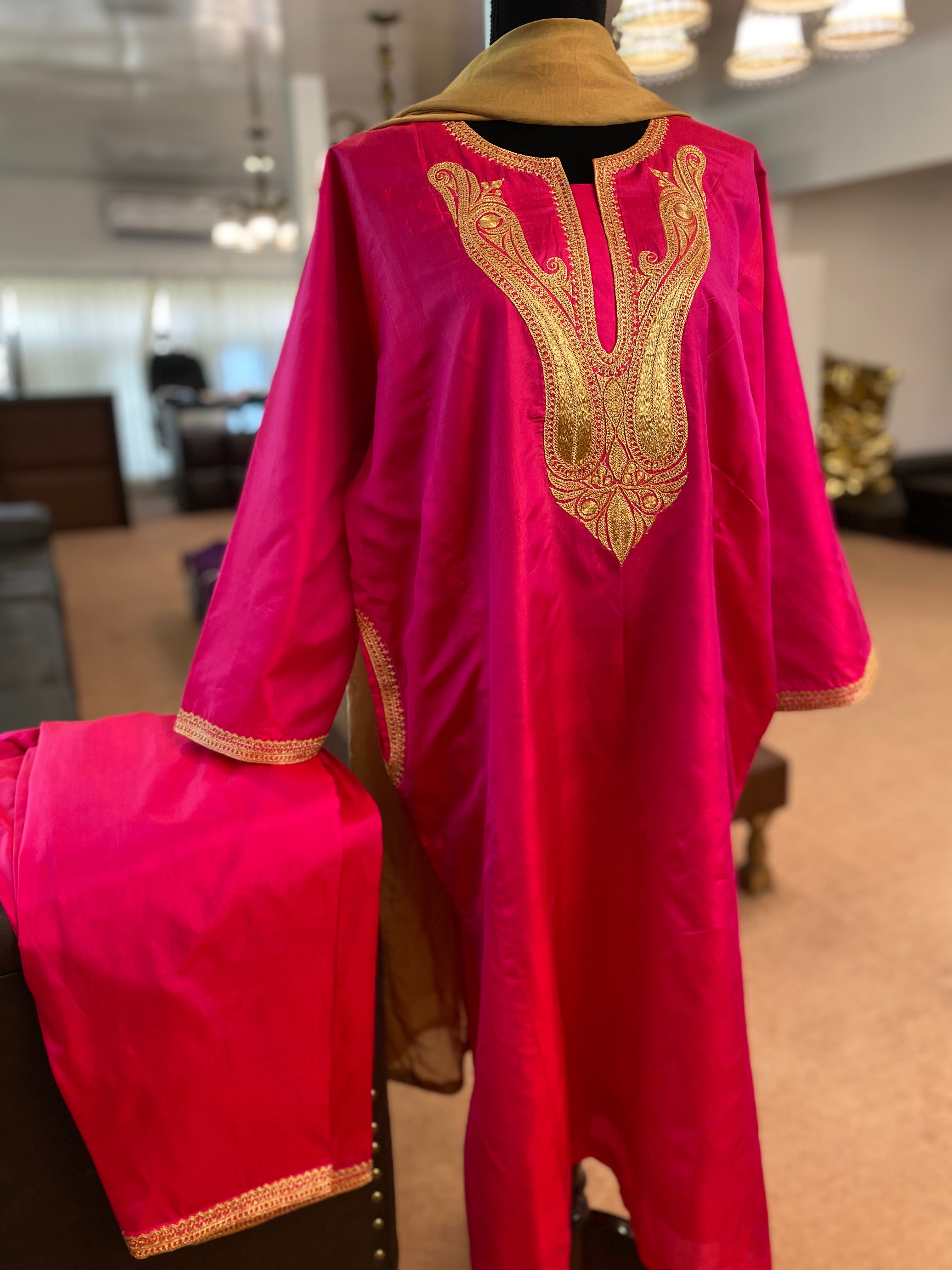 Pure silk pheran set with hand Tilla