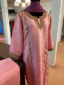 Pure silk suit 3pc stitched mtks355