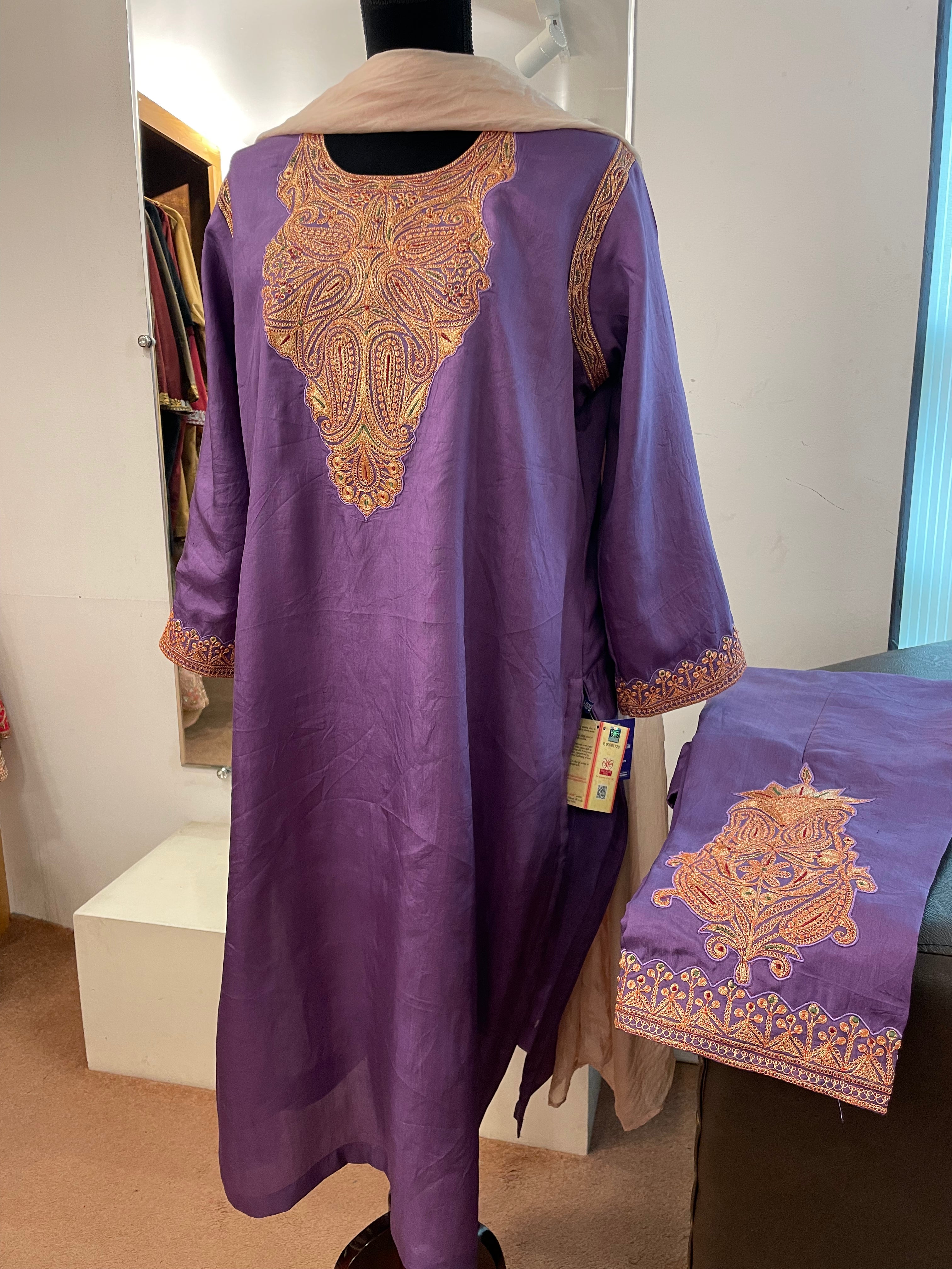 Puresilk kurta set 3 pc Mtks224