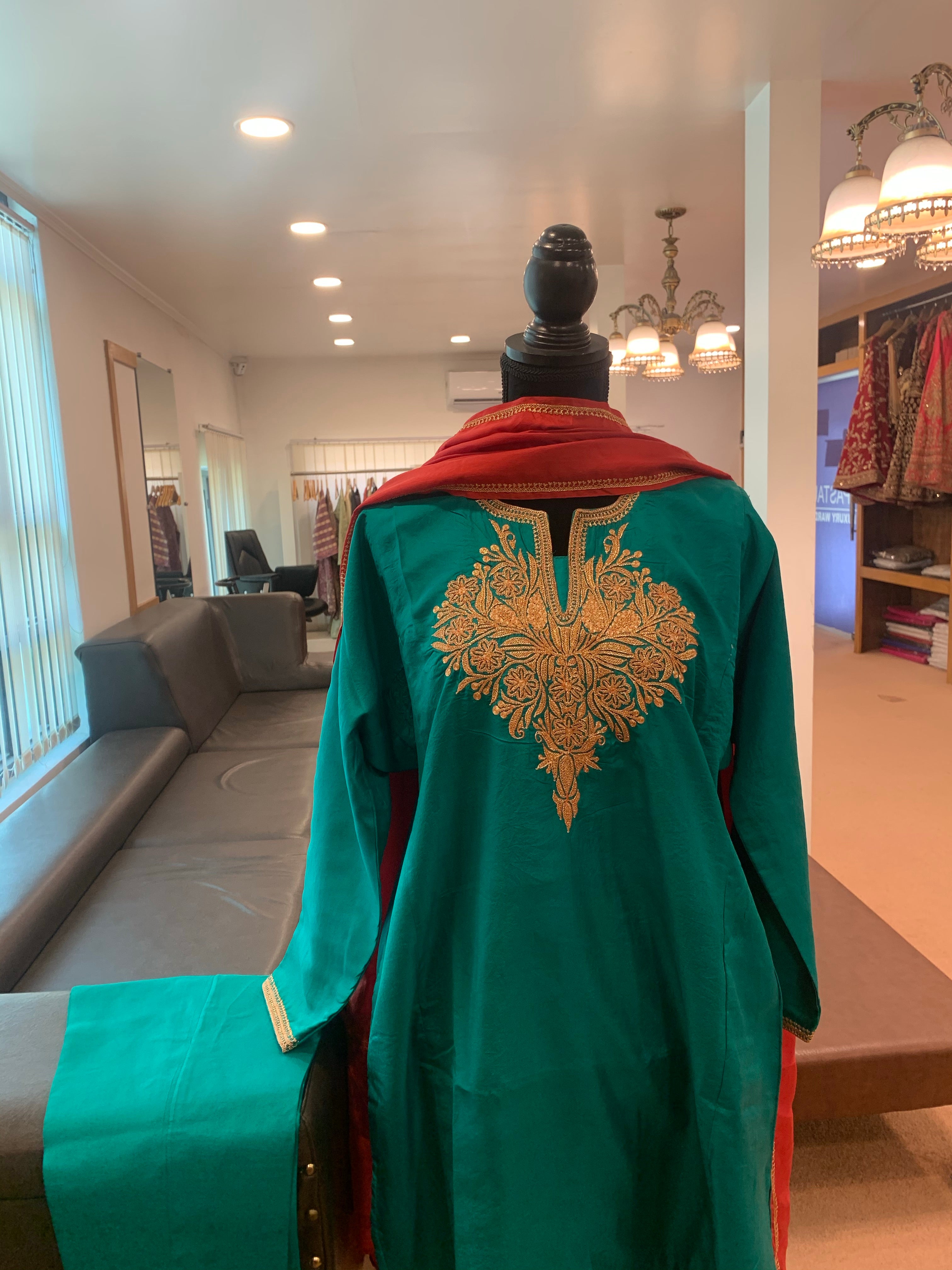 Hand Tilla pure silk 3pc stitched