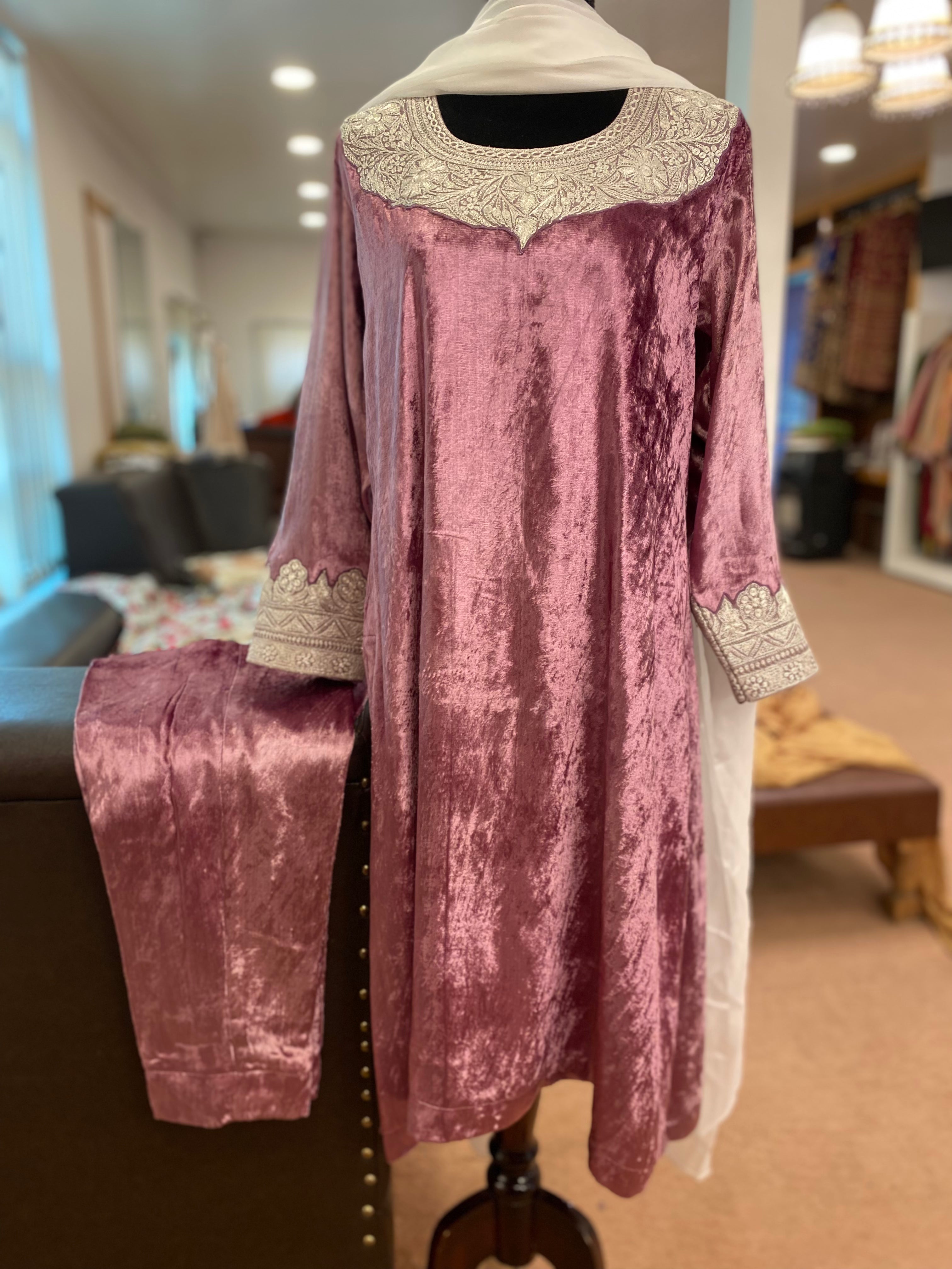 Velvet kurta set 3pc stitched