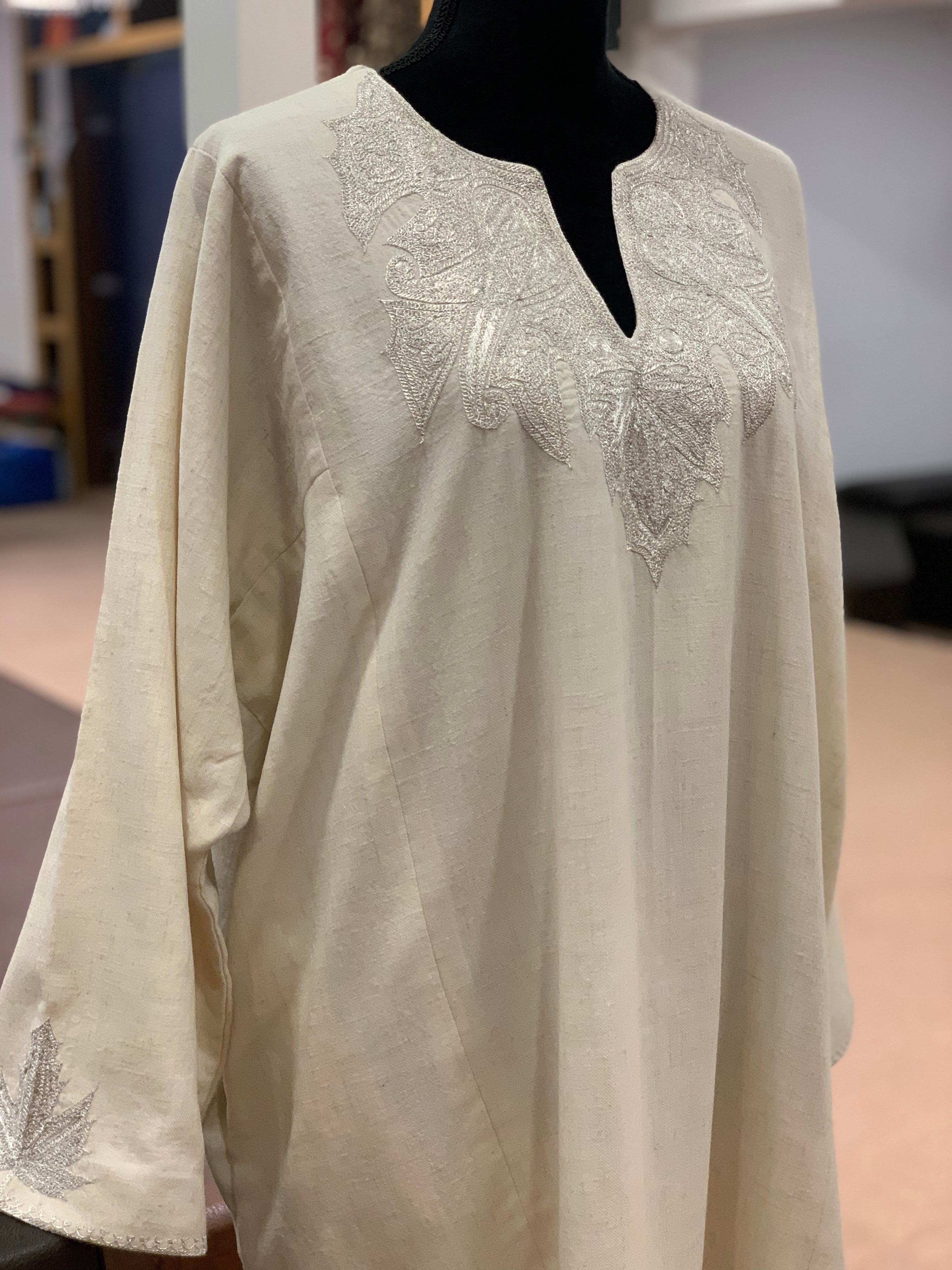 Pure pashmina and pure wool blend Pheran with Hand Tilla PWB086