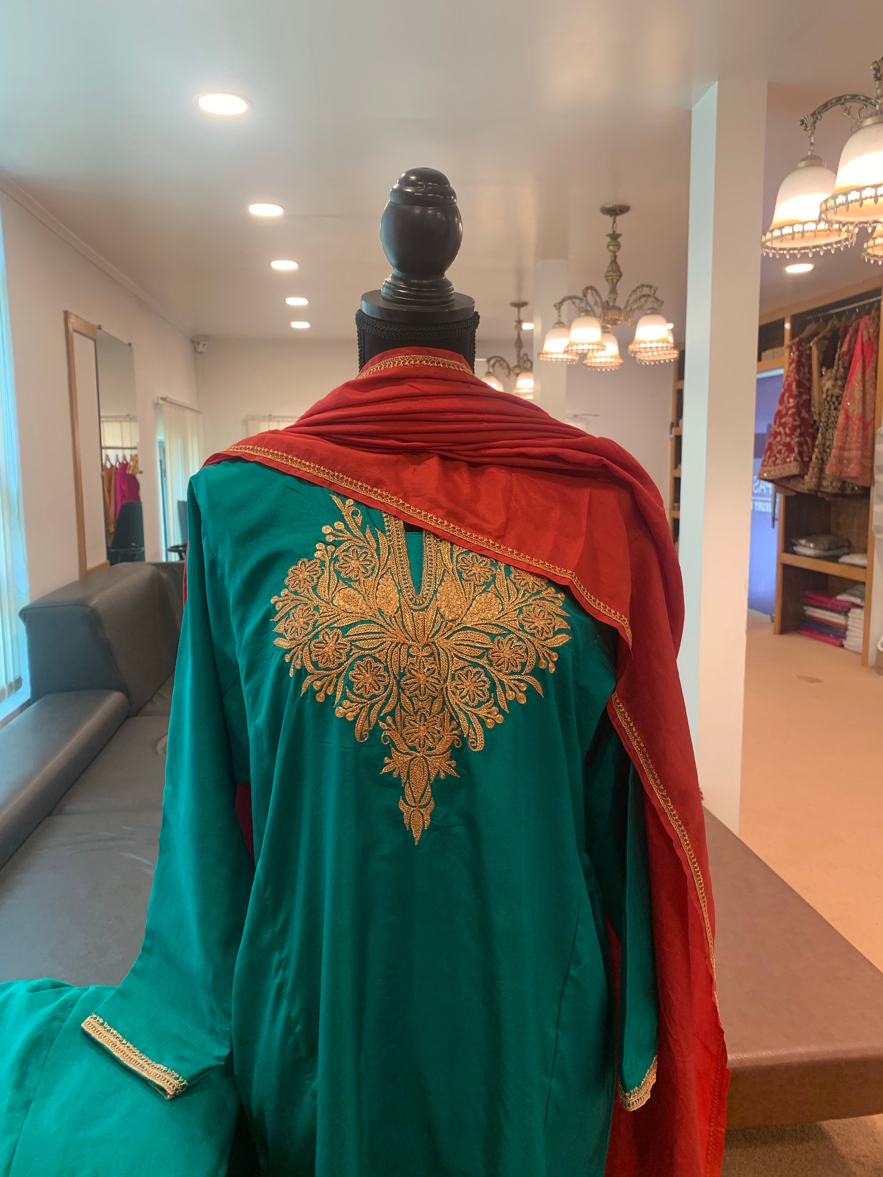 Hand Tilla pure silk 3pc stitched