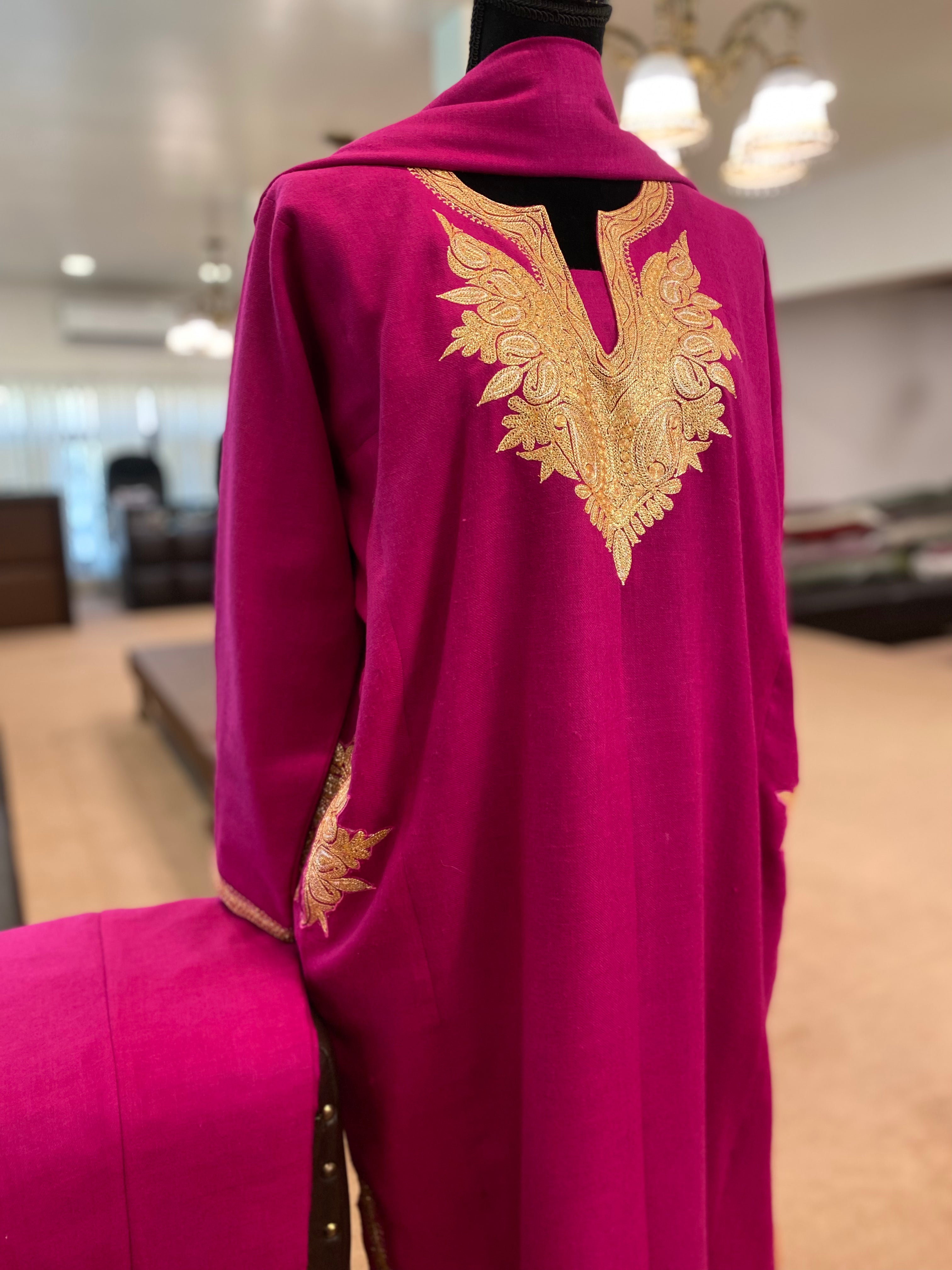 Purepashmina blend pheran set 3pc with hand Tilla