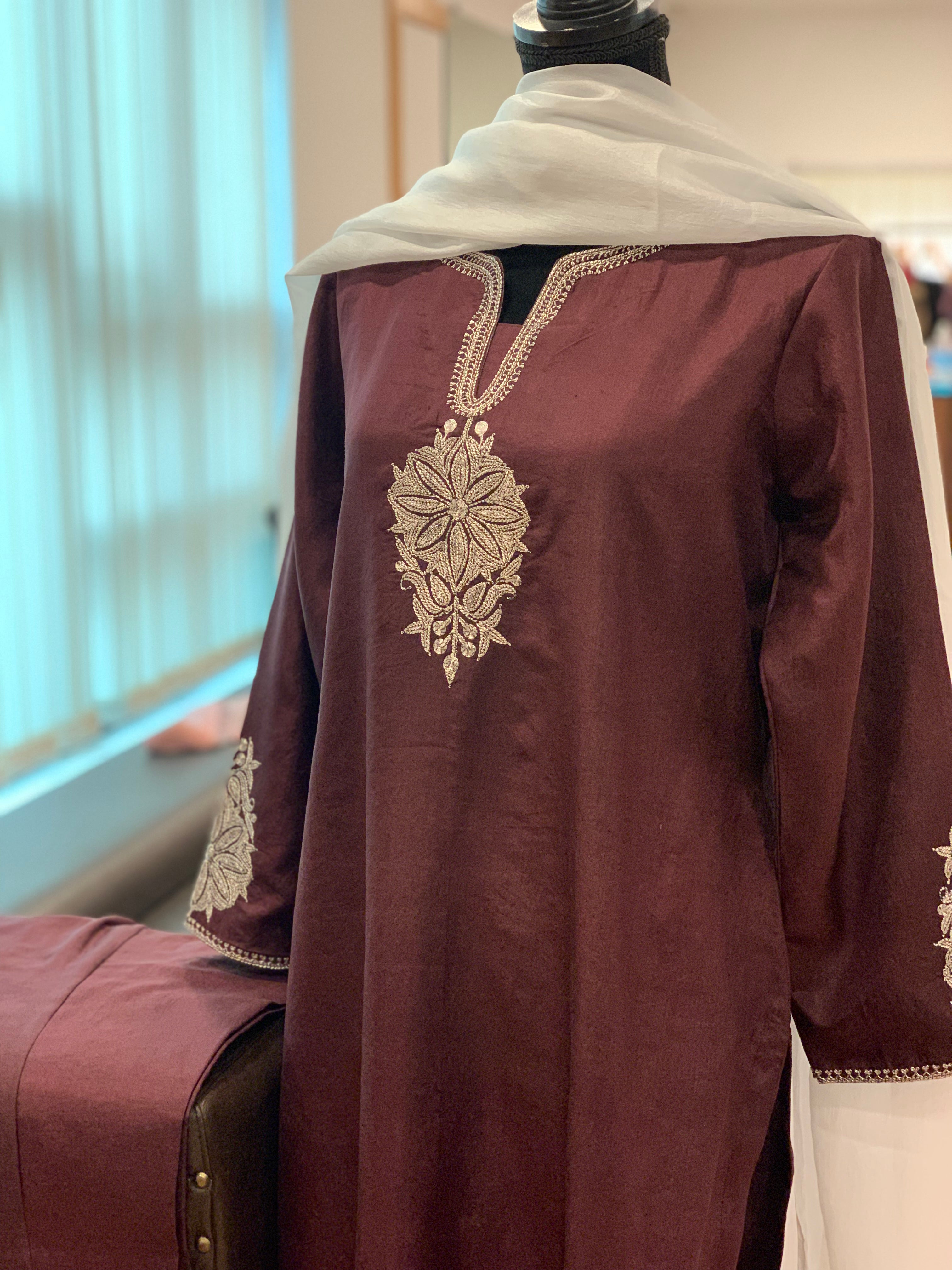 Pure Silk Hand Tilla 3pc suit stitched