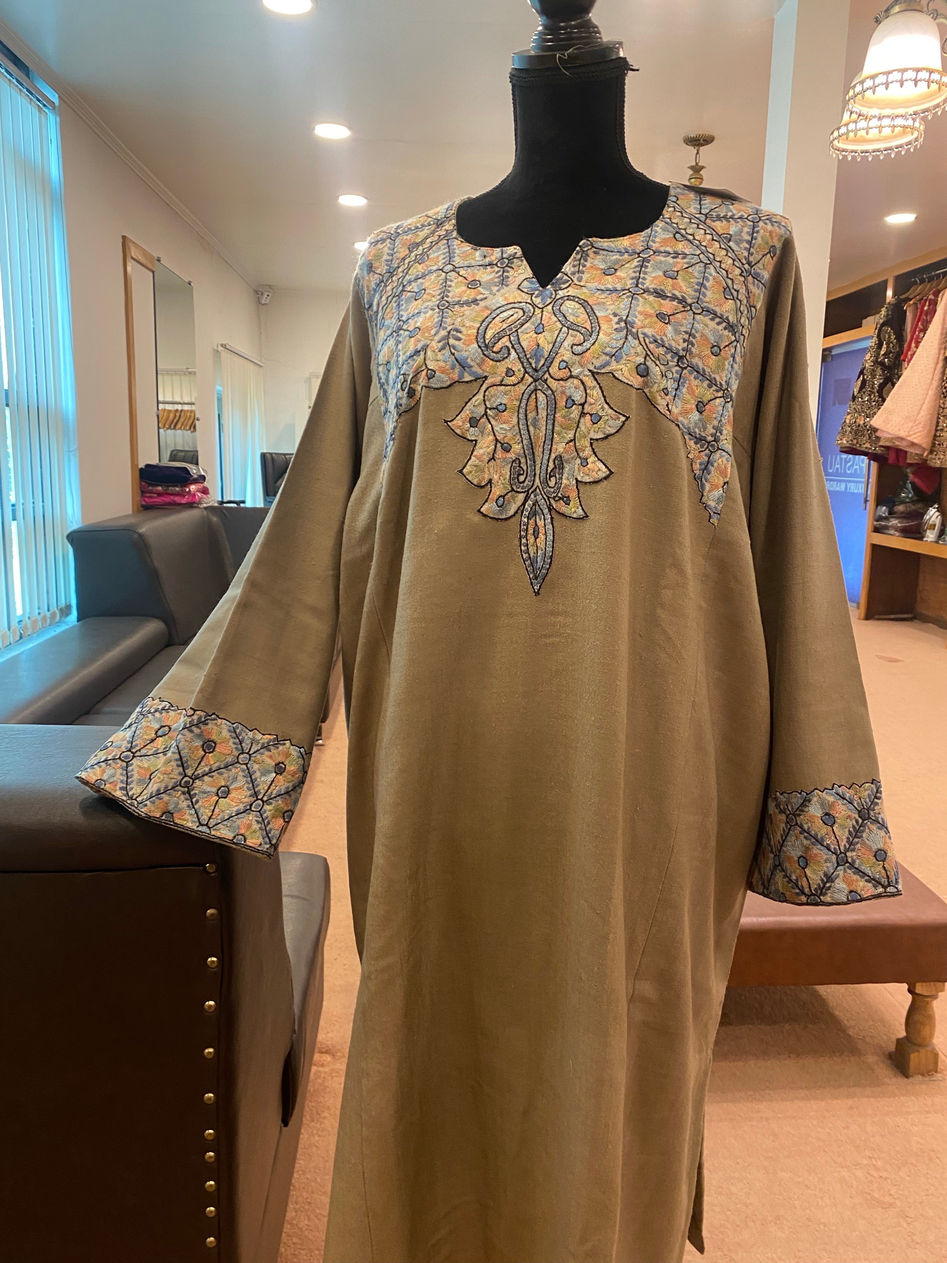 Pashmina count blend with handsozni pheran - PCB003