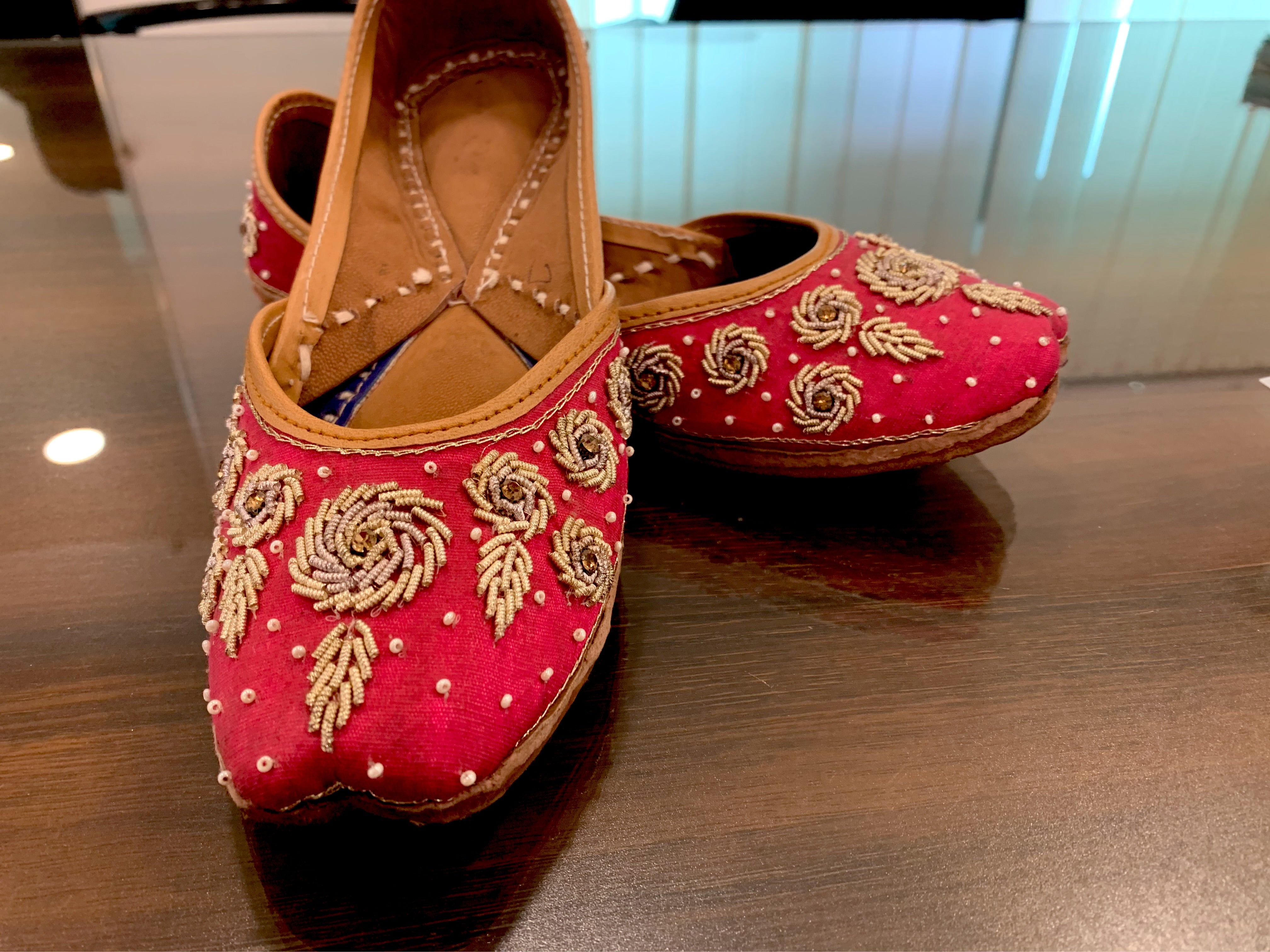 Handmade Genuine leather Jutti - Pastau