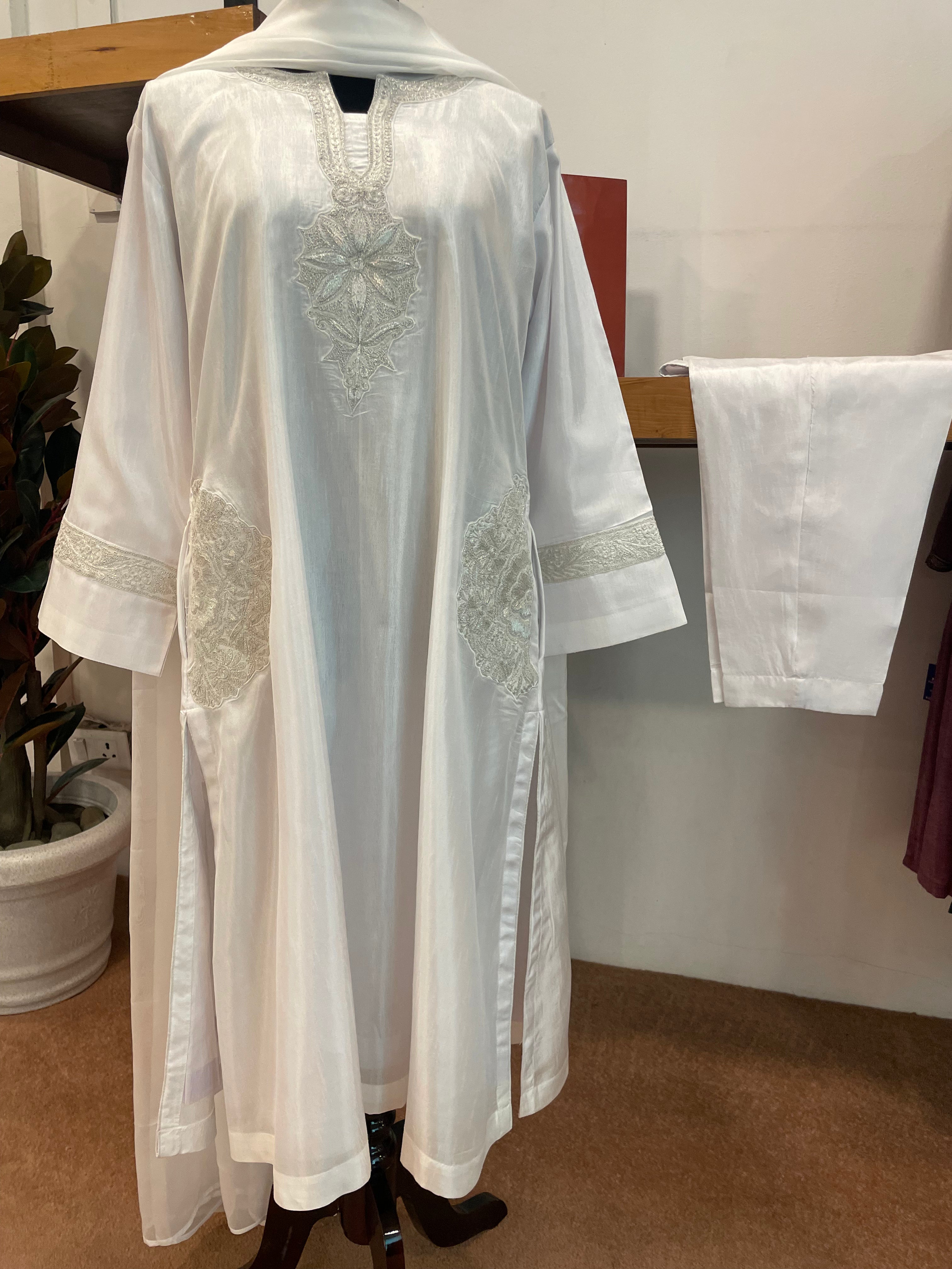 Tilla Kurta set 3pc stitched MTKS089