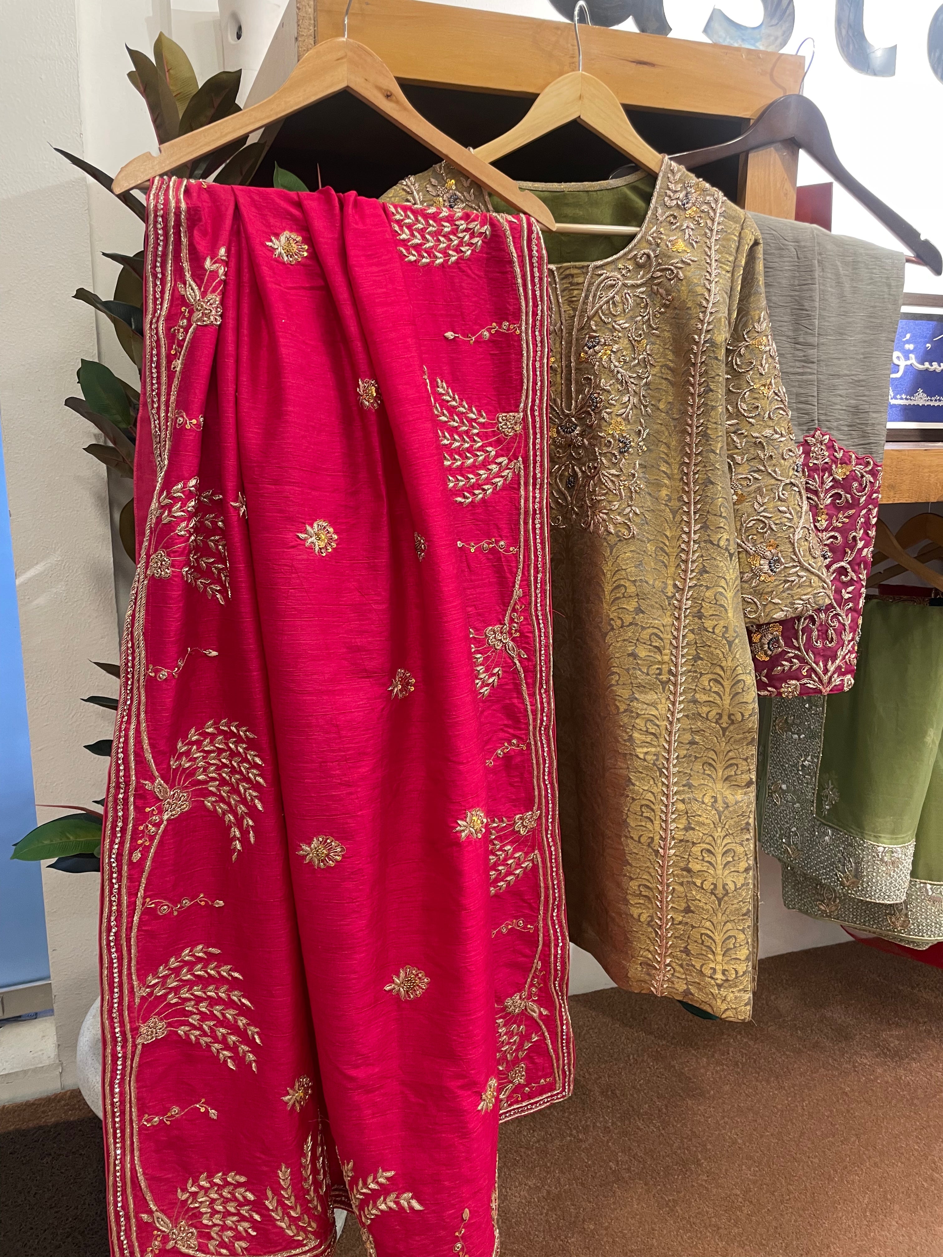 Handembroidered 3 piece suit