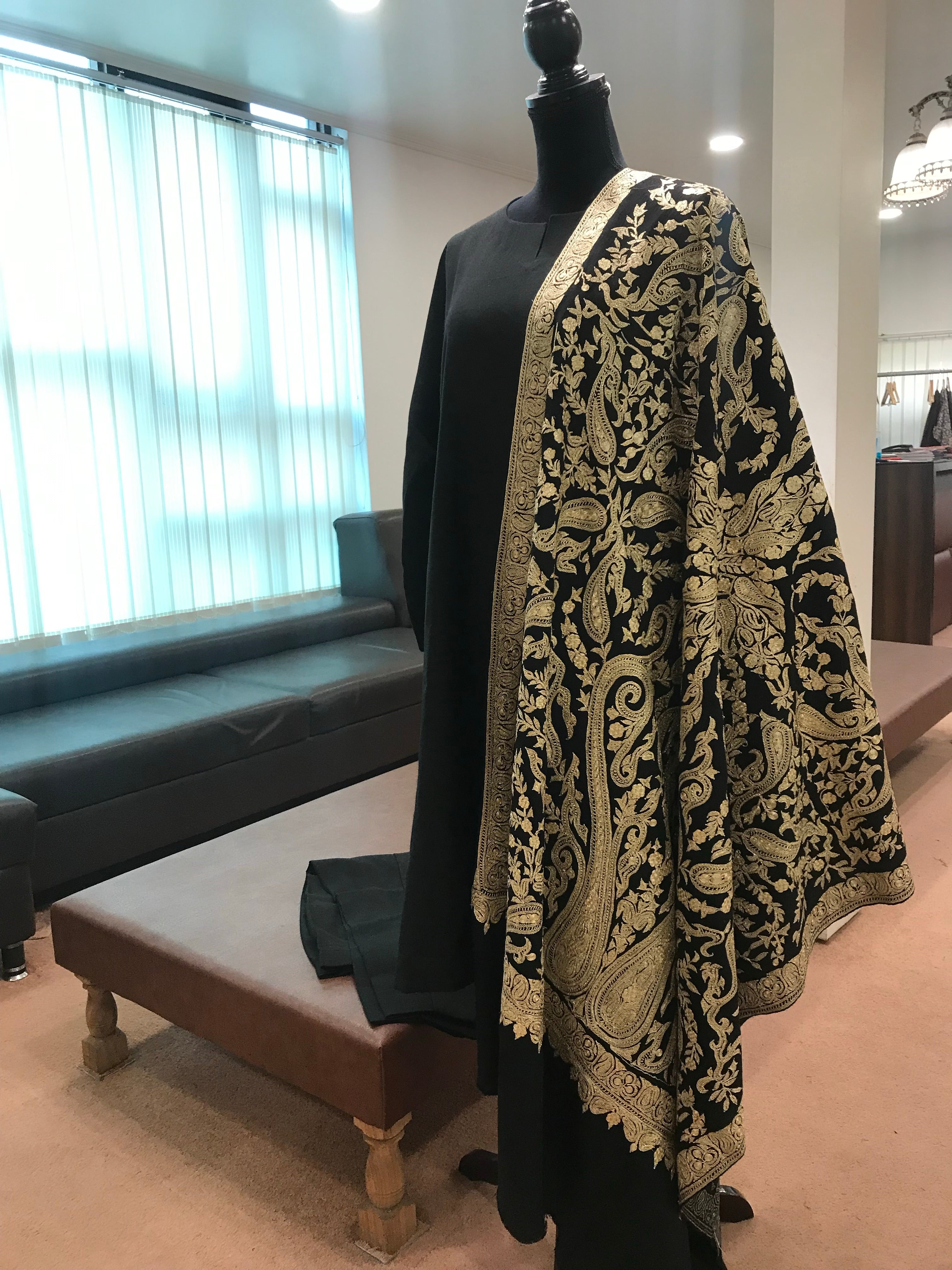 Purepashmina with purewool blend pheran set