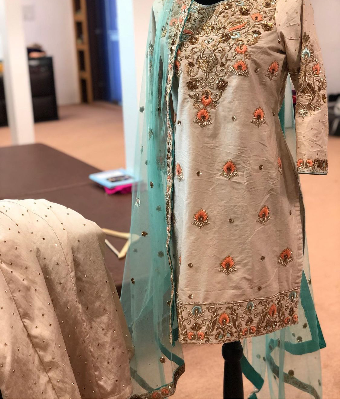 Hand embroidered Bridal ensemble - Pastau